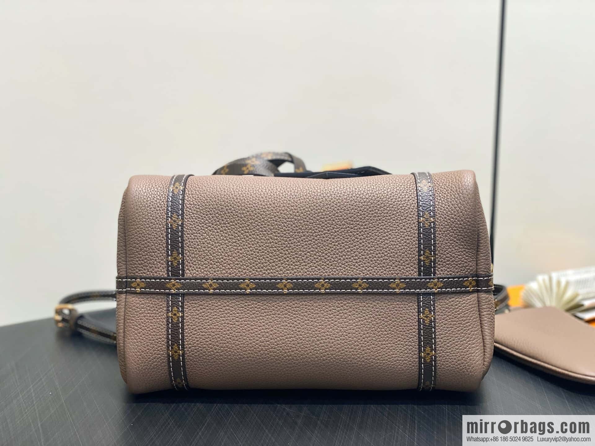 [Boutique‑grade] M13667 elephant gray, full leather speedy pillow bag SPEEDY BANDOULIZRE 25 handbag
