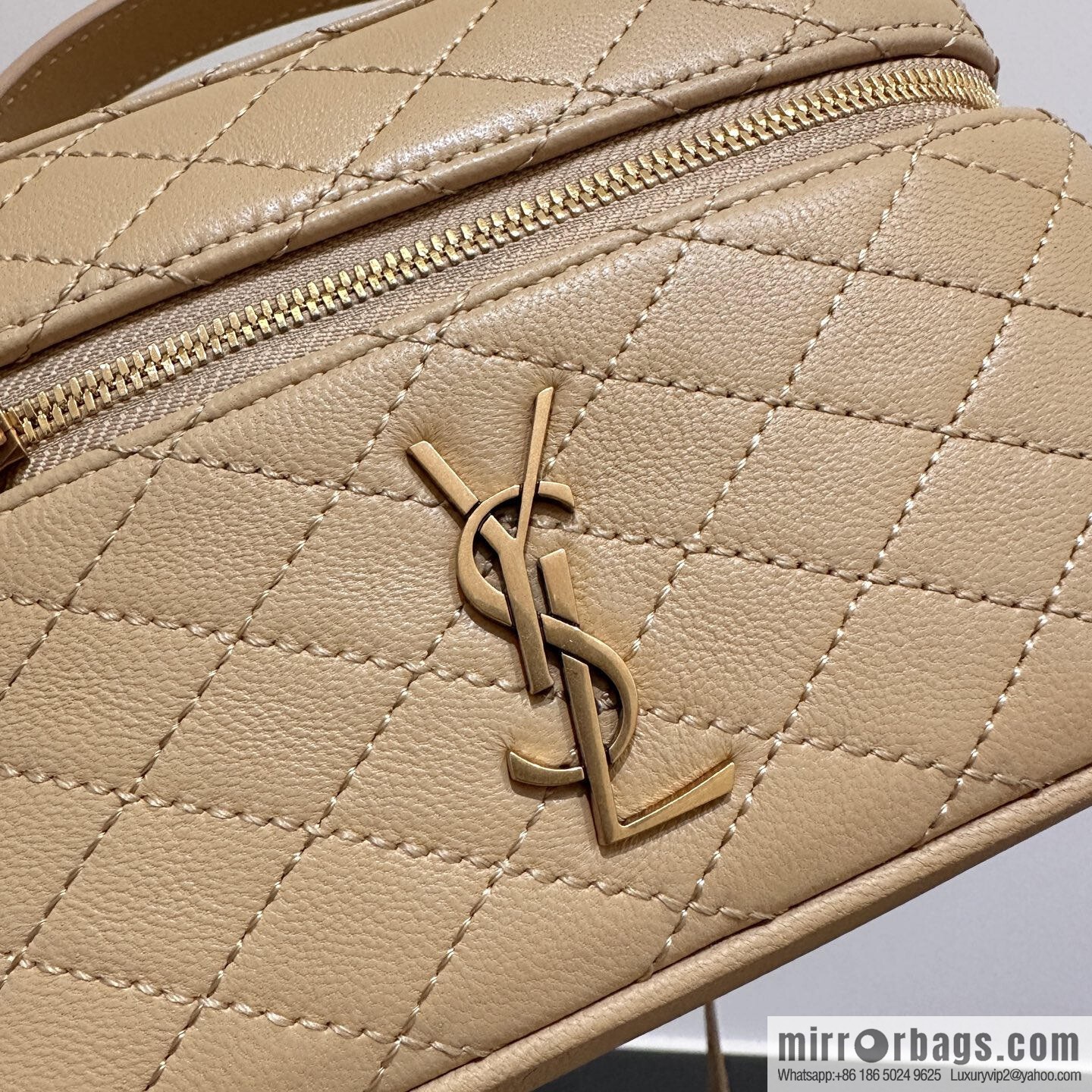 YSL 𝗚𝗔𝗕𝗬 𝗩𝗔𝗡𝗜𝗧𝗬 mini sheepskin clutch bag 766731 milk tea color