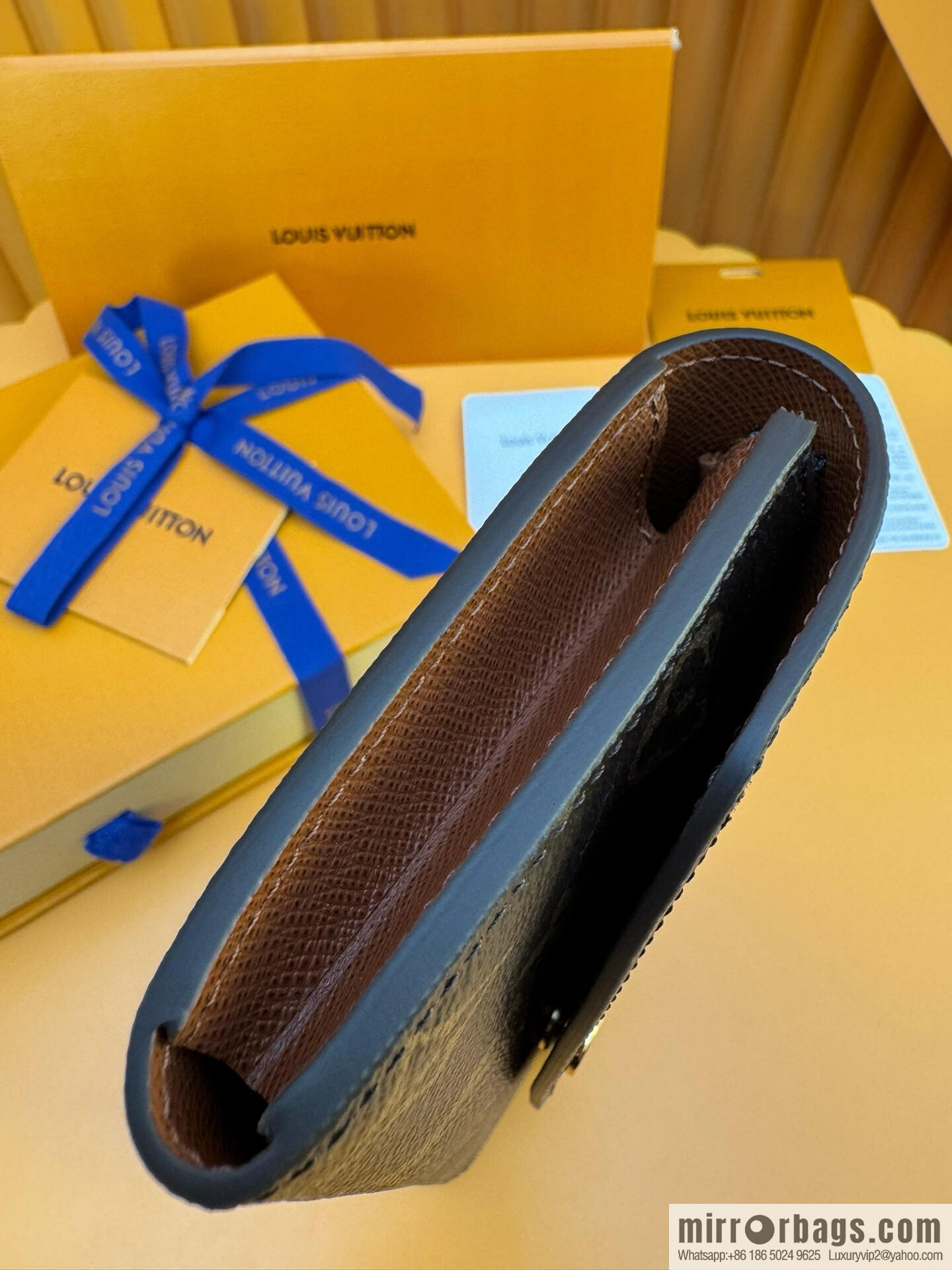 LV M60697 Brown Gold Buckle [Official Full Chip Version]