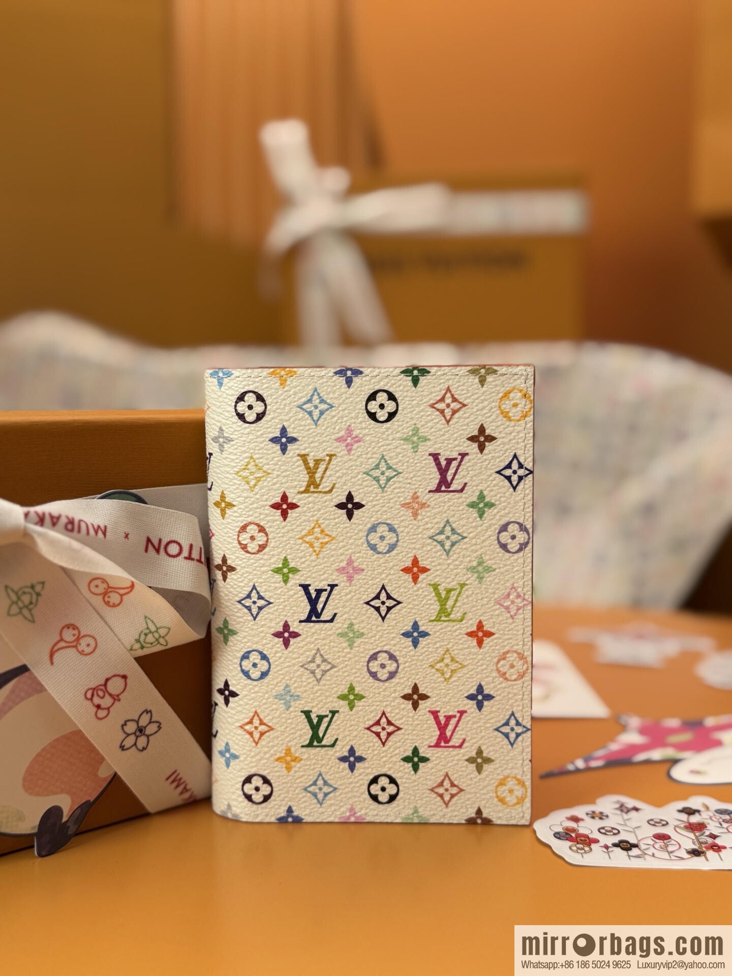 LV M14178 [Official Full Package + 163 Chip] New LVxTM Passport Cover