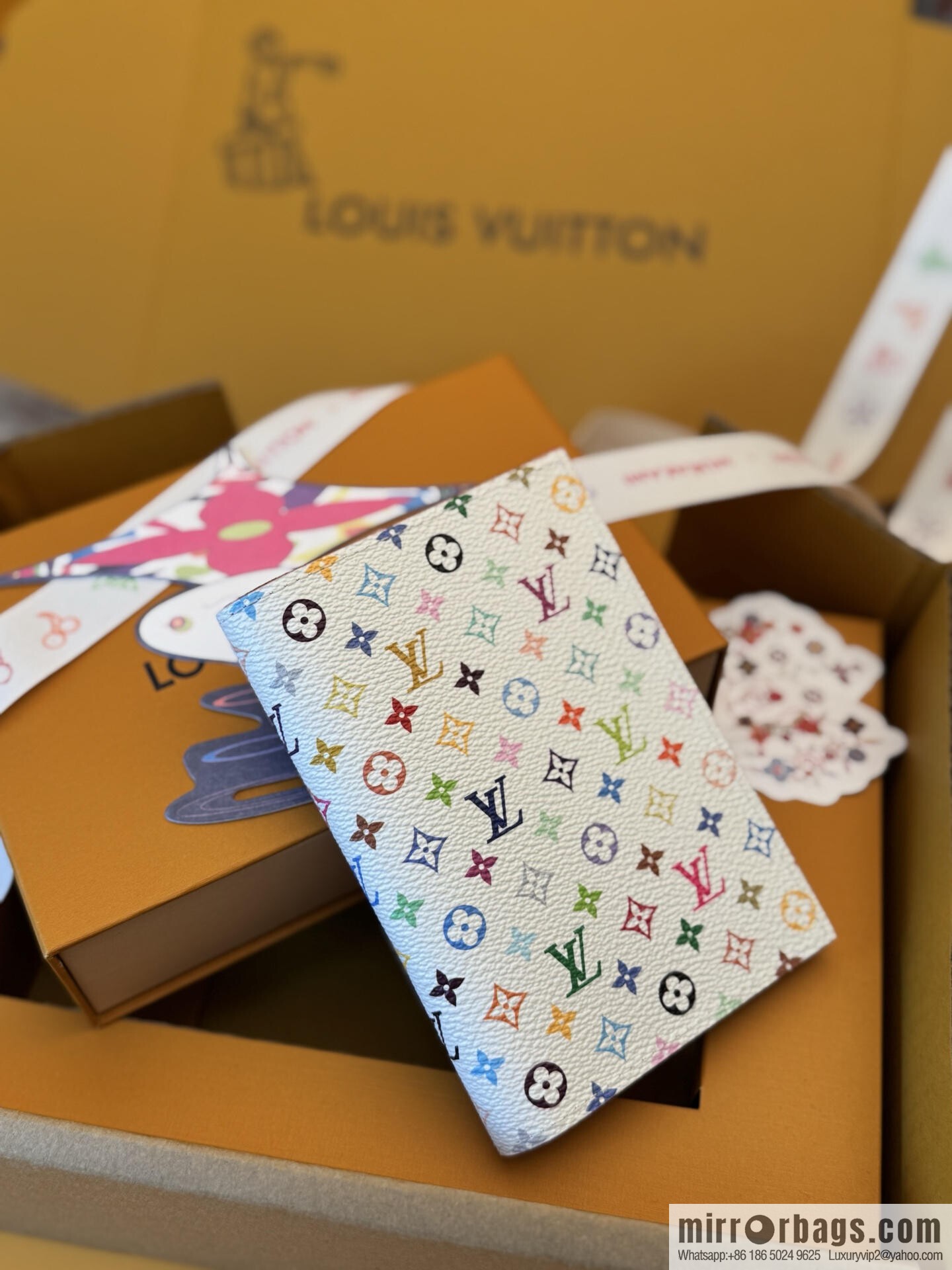 LV M14178 [Official Full Package + 163 Chip] New LVxTM Passport Cover