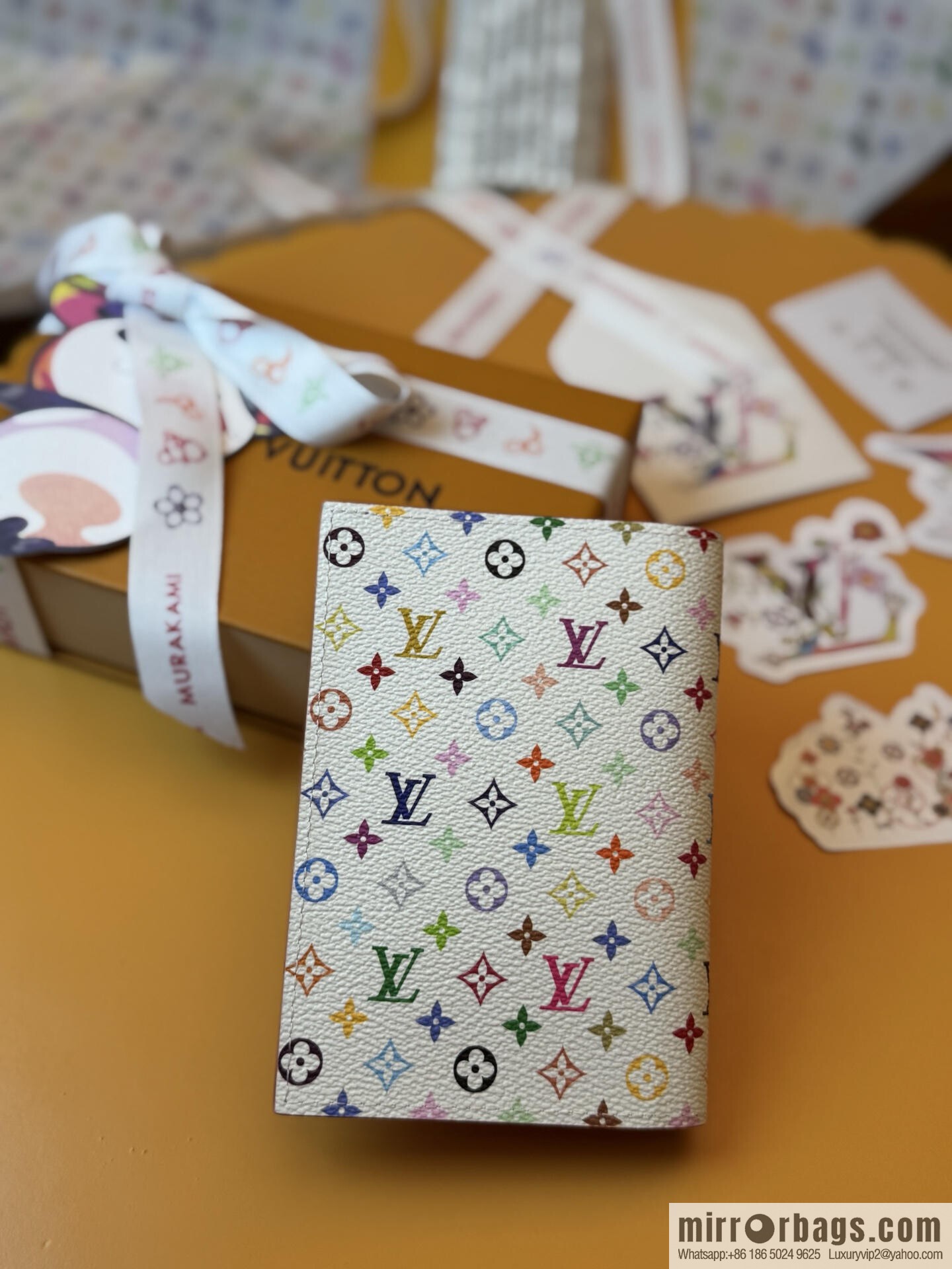 LV M14178 [Official Full Package + 163 Chip] New LVxTM Passport Cover