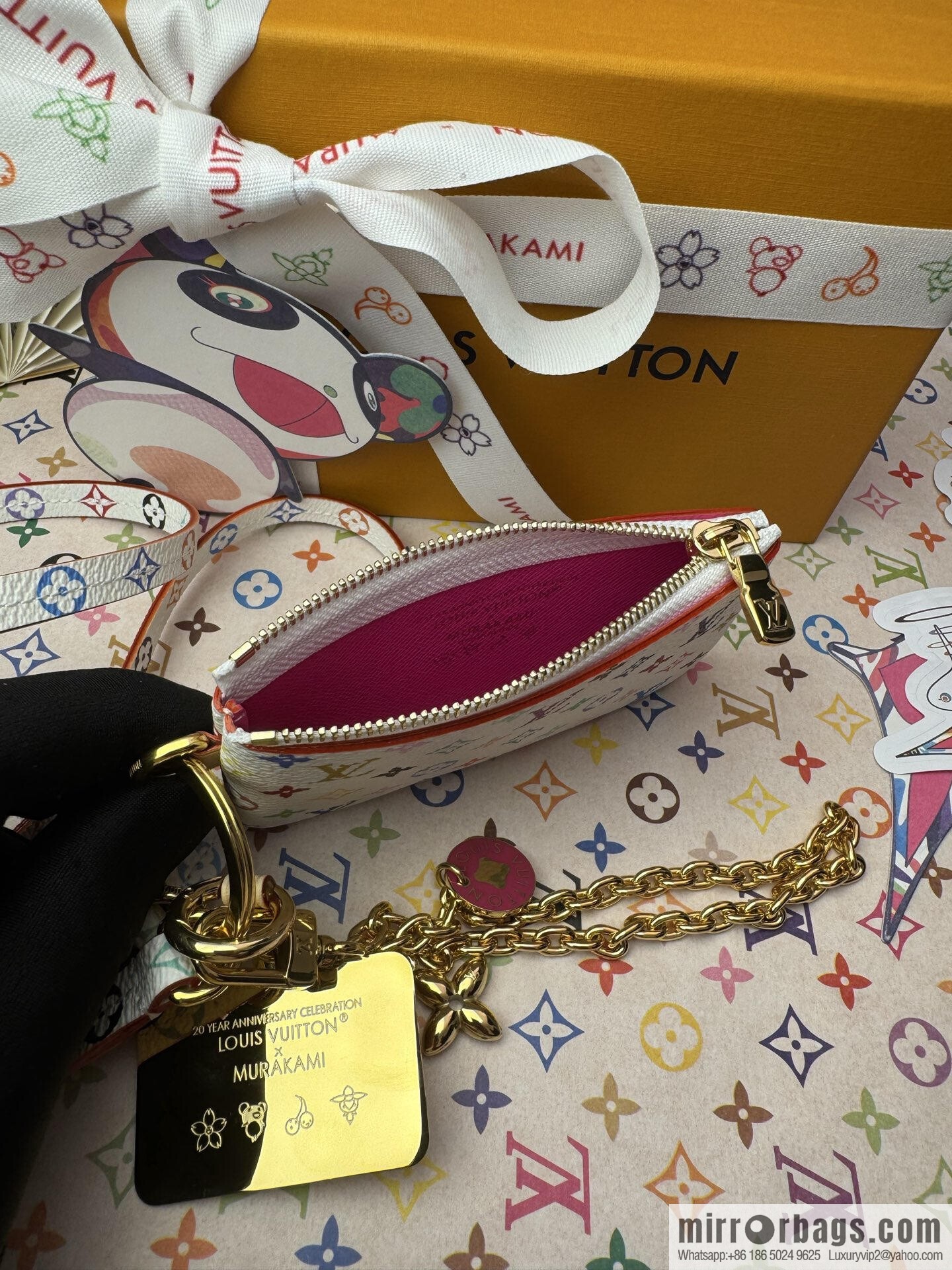 LV M14099 [Official Full Set + 163 Chips] New LVxTM Mobile Phone Holder