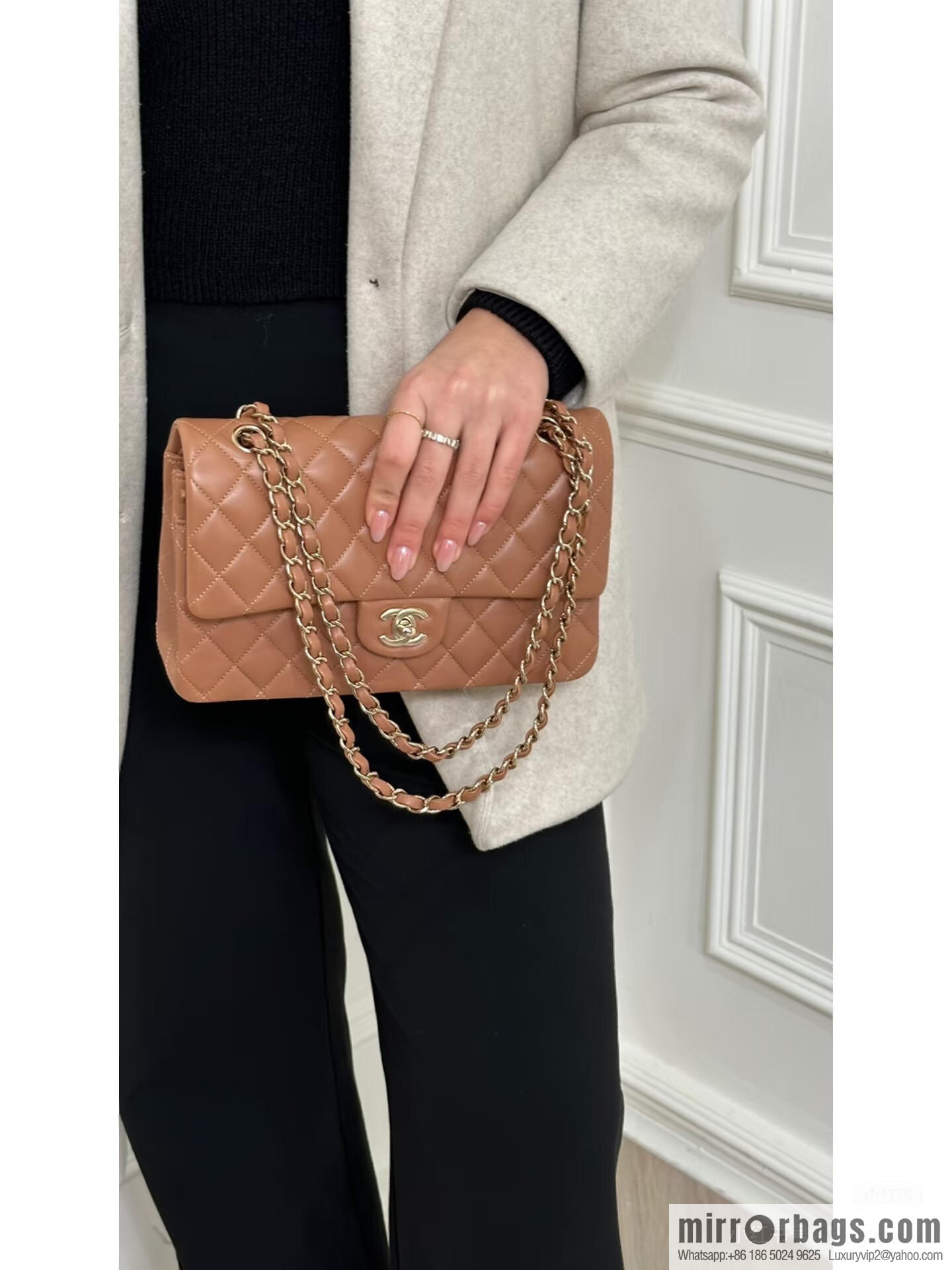 CHANEL π²ππππππ π΅πππ πΌπππππ medium, caramel color A01112 caramel color