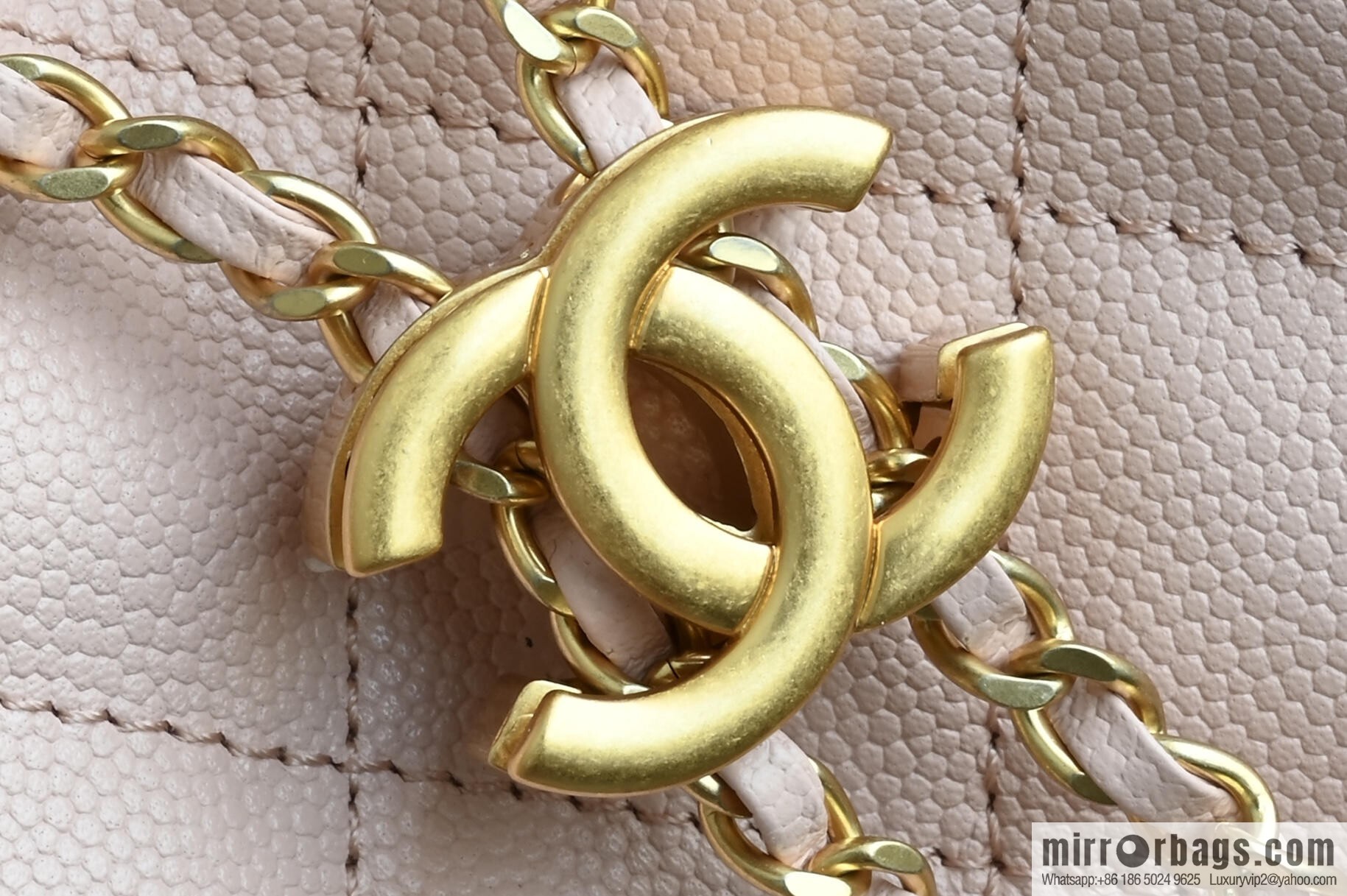 CHANEL Hippie Shopping Bag Small AS5293 Pink