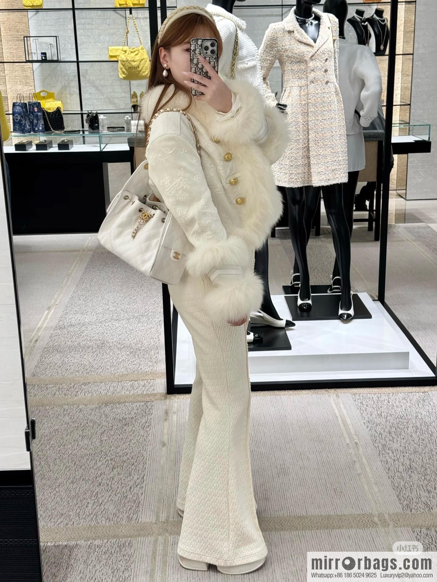 CHANEL Hippie Shopping Bag S AS5293 White