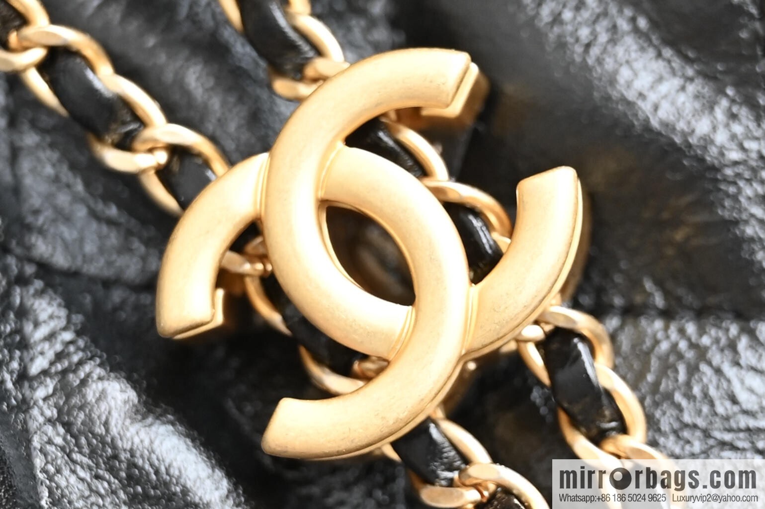 CHANEL Hippie Shopping Bag Small, Black ♥ AS5293