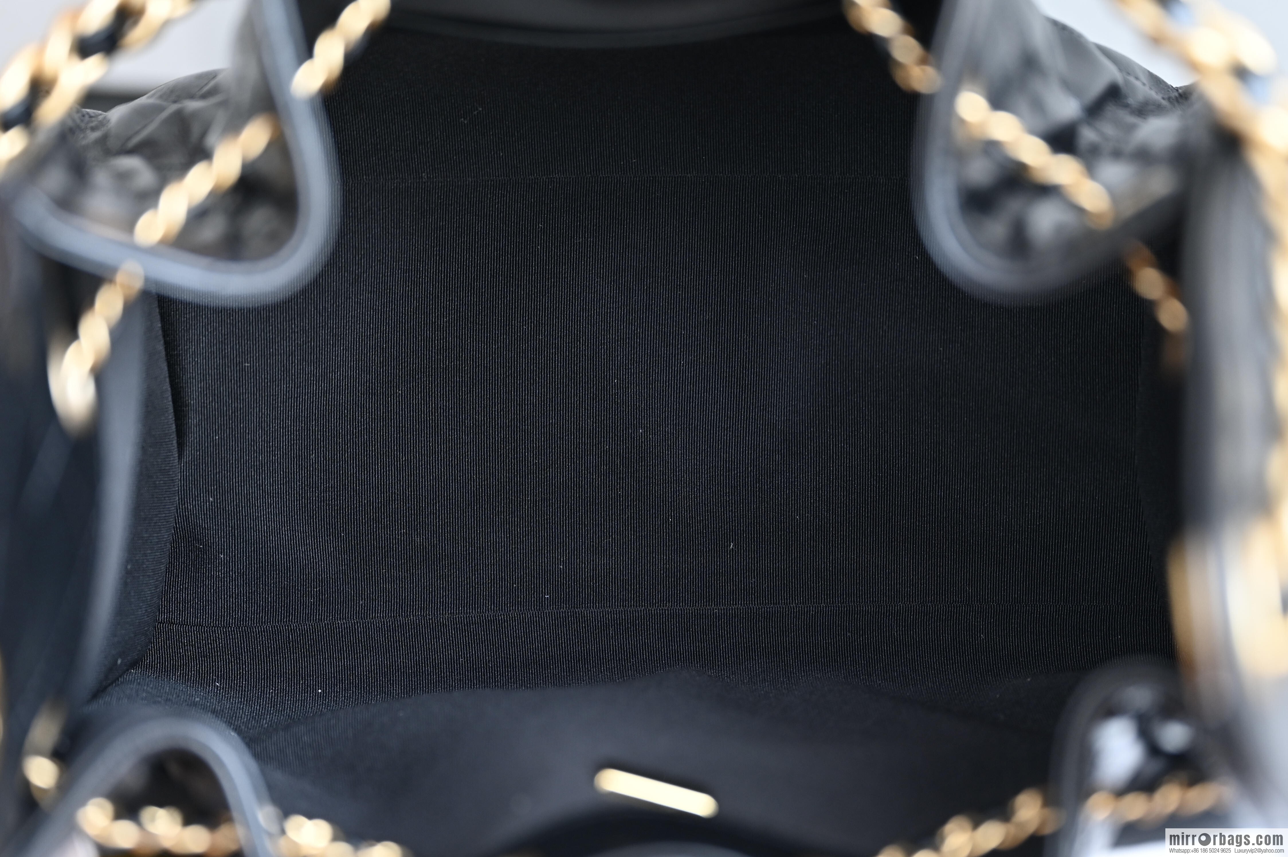 CHANEL Hippie Shopping Bag Small, Black ♥ AS5293