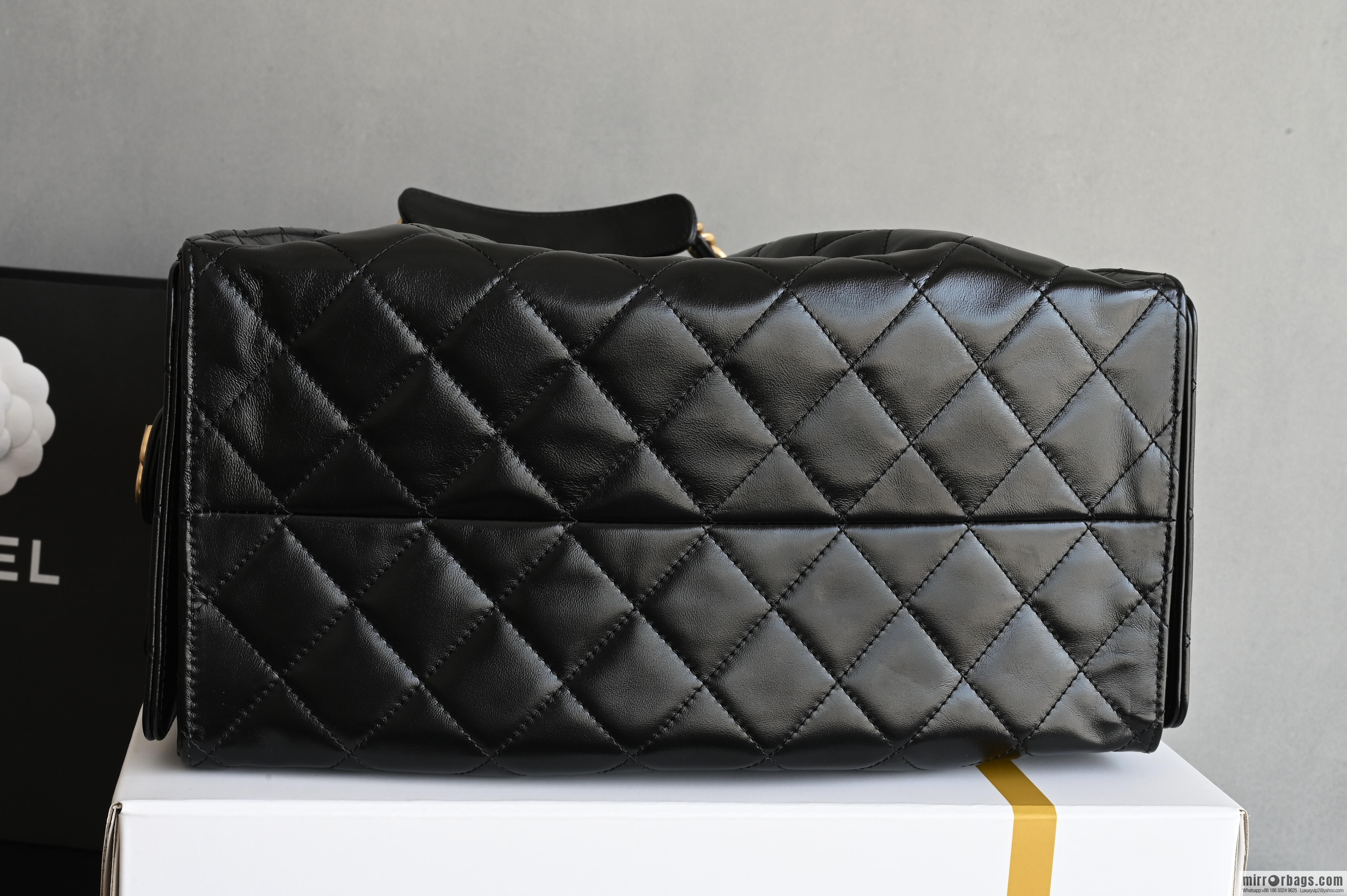 CHANEL Hippie Shopping Bag Large, Black ♥ AS5311