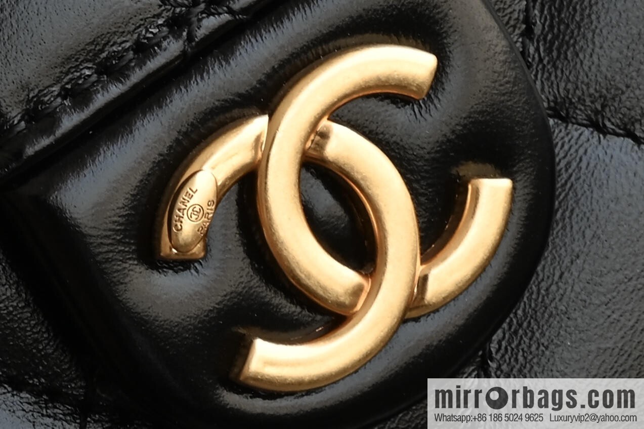 CHANEL Hippie Shopping Bag Large, Black ♥ AS5311