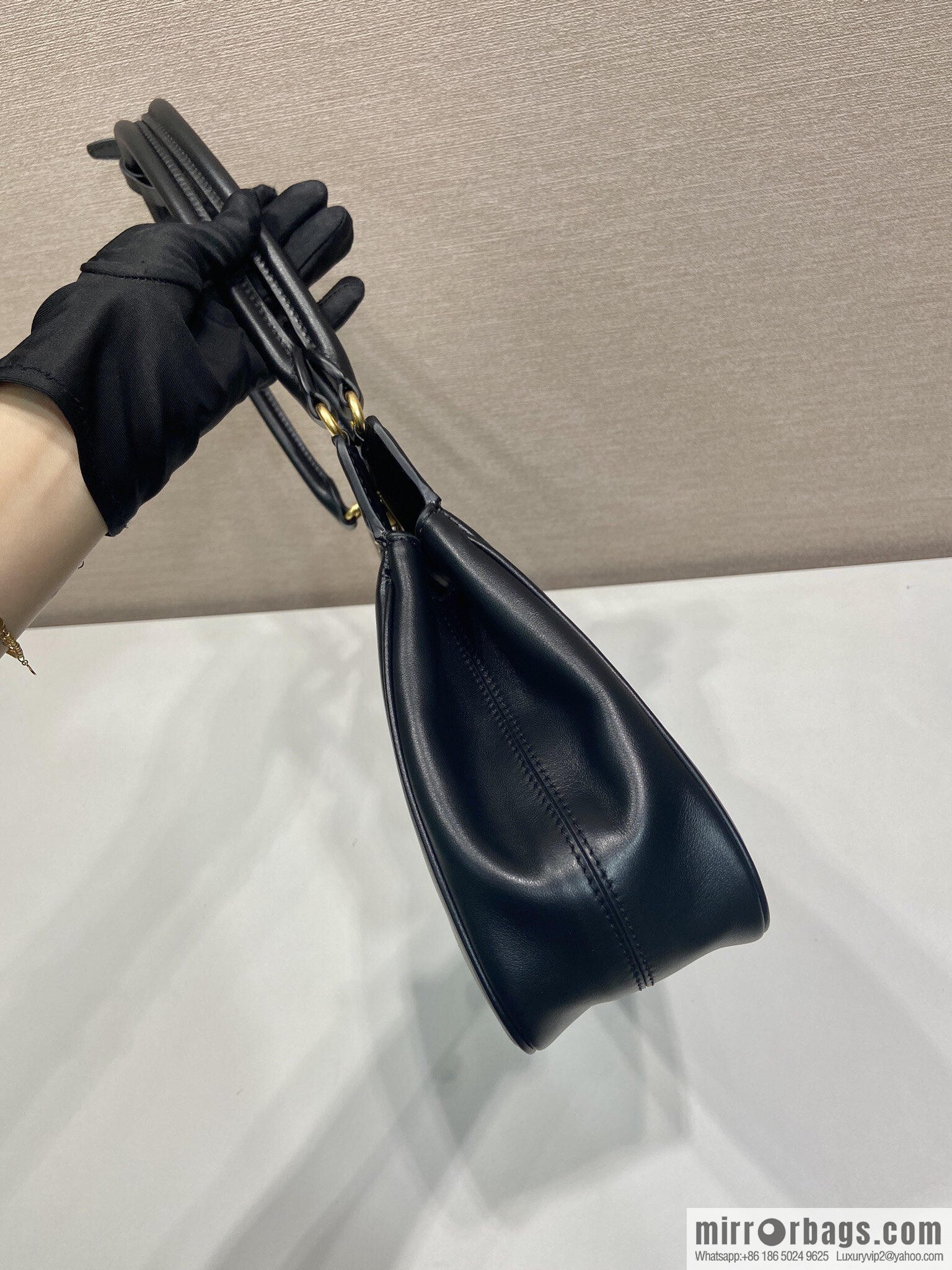 PRADA new 1BG569 calfskin, black