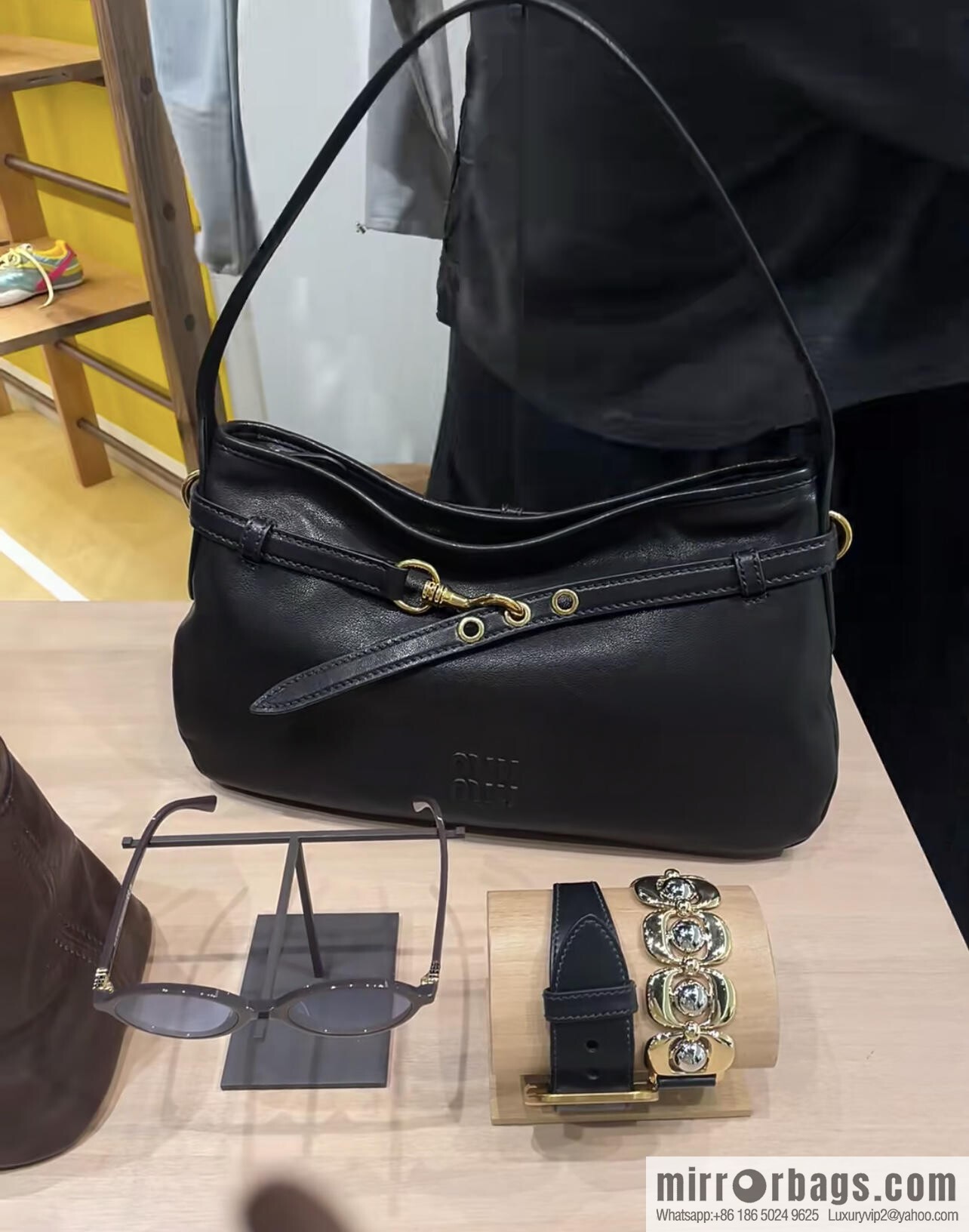 MIUMIU new 5BC182 small, black.