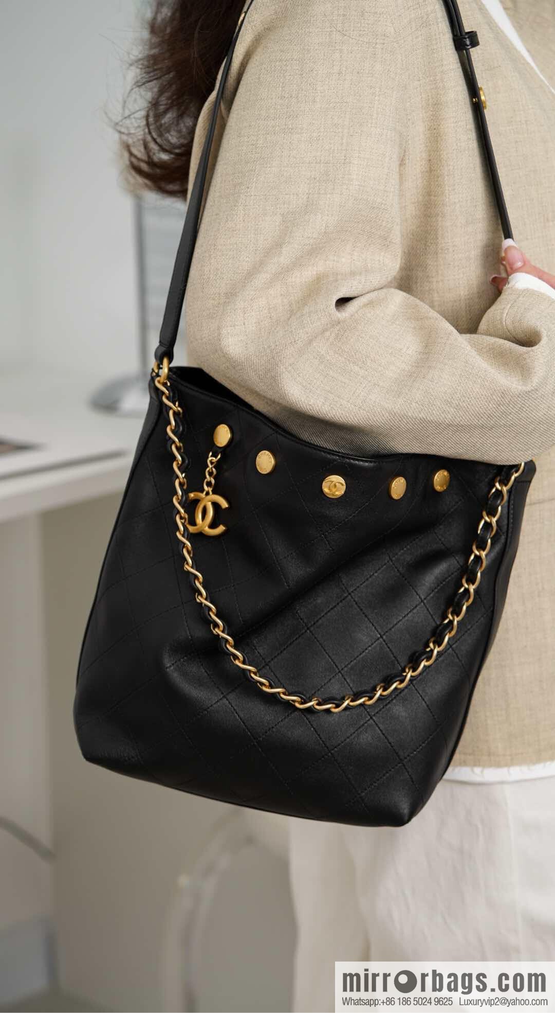 𝐂𝐡𝐚𝐧𝐞𝐥 𝟐𝟓𝐏 Gold Hippie Black Gold 🖤 AS5406