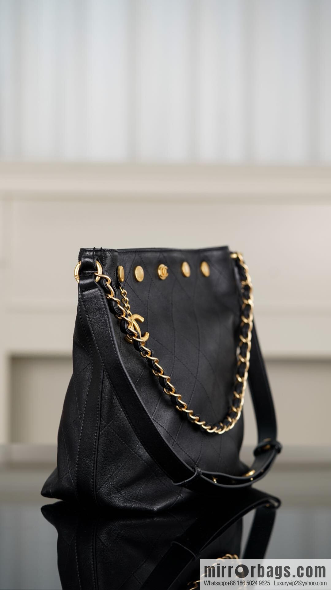 𝐂𝐡𝐚𝐧𝐞𝐥 𝟐𝟓𝐏 Gold Hippie Black Gold 🖤 AS5406