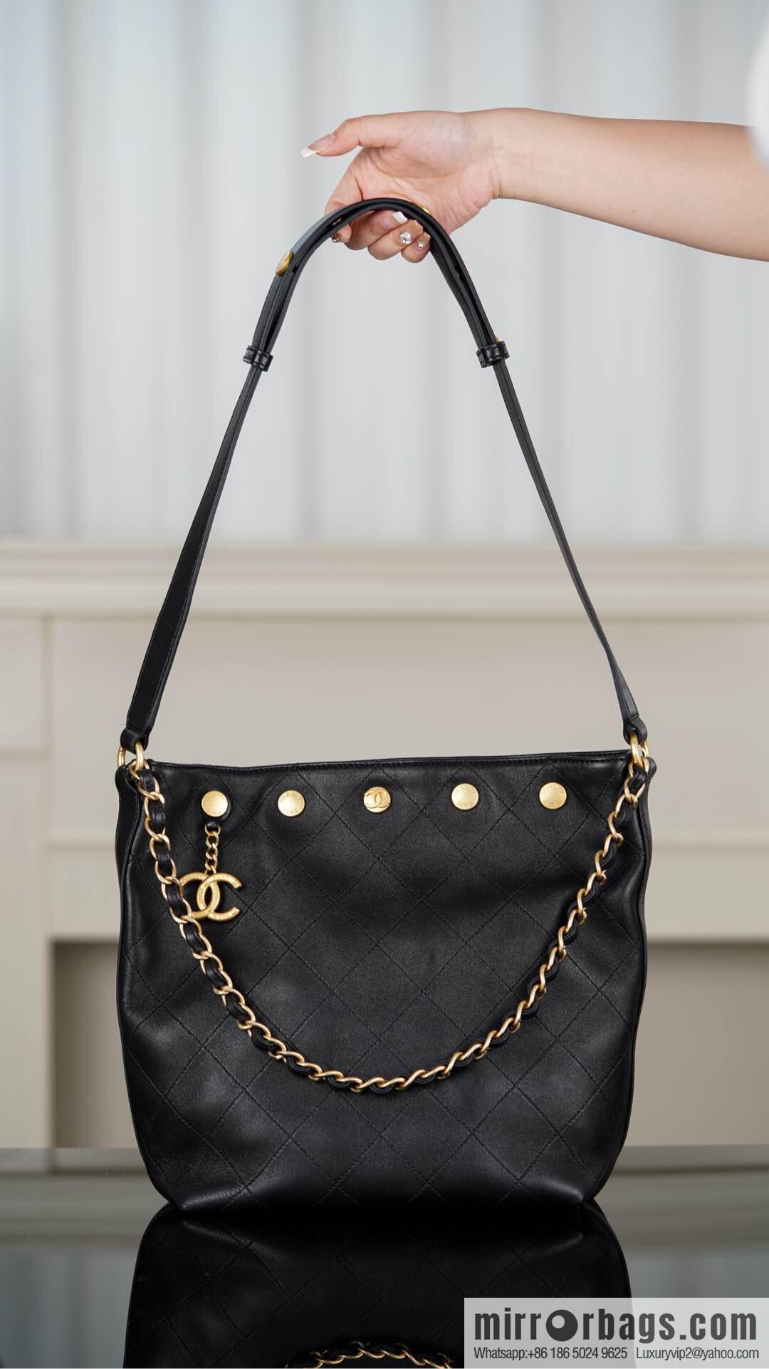 𝐂𝐡𝐚𝐧𝐞𝐥 𝟐𝟓𝐏 Gold Hippie Black Gold 🖤 AS5406