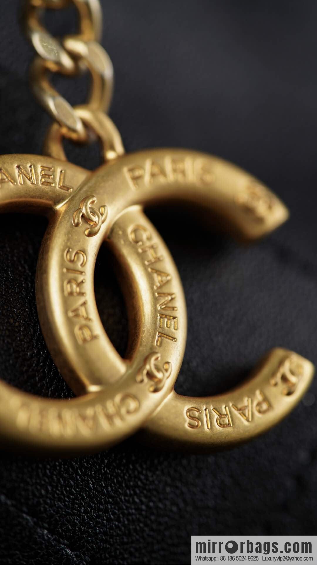 𝐂𝐡𝐚𝐧𝐞𝐥 𝟐𝟓𝐏 Gold Hippie Black Gold 🖤 AS5406