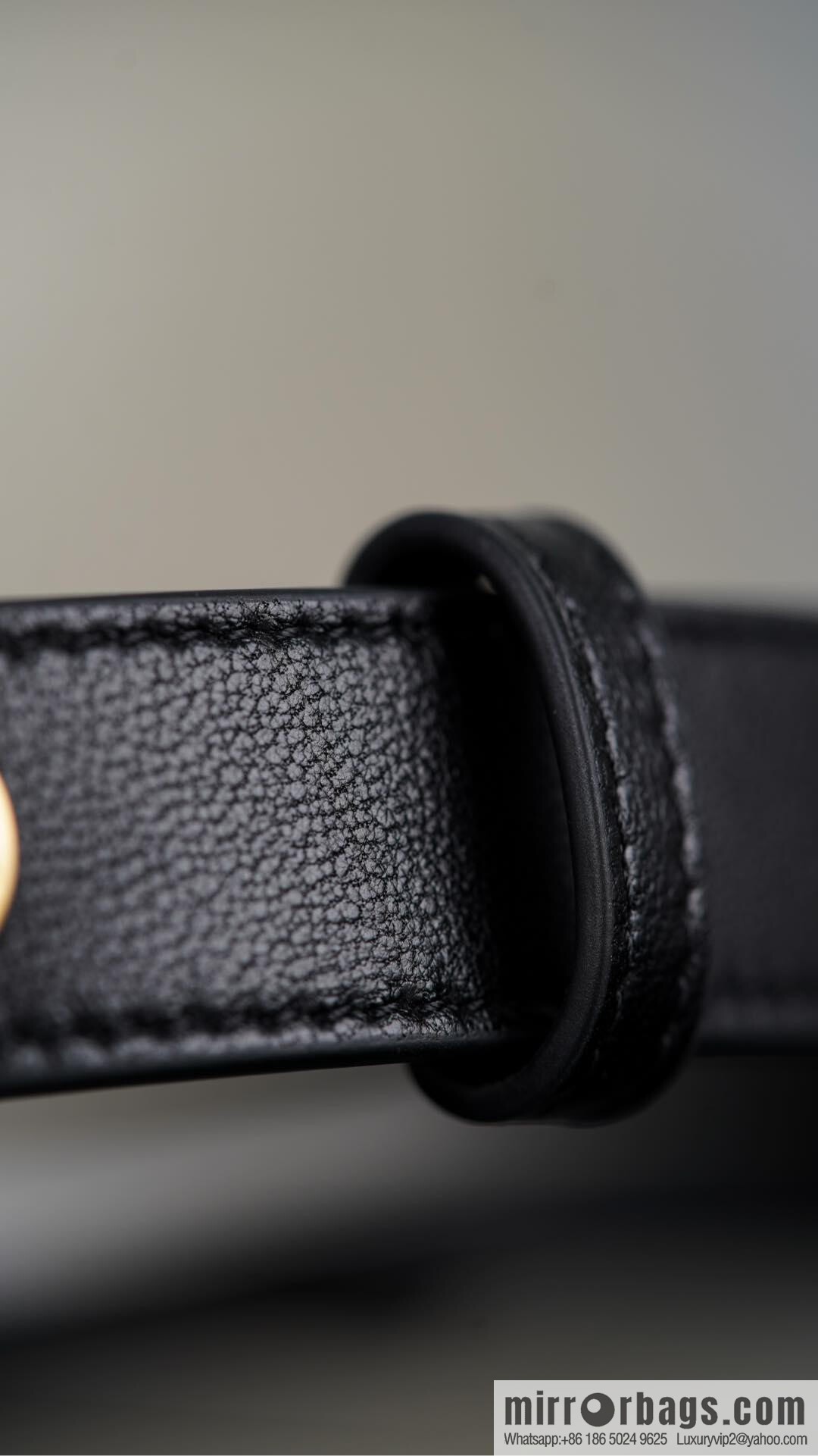 𝐂𝐡𝐚𝐧𝐞𝐥 𝟐𝟓𝐏 Gold Hippie Black Gold 🖤 AS5406