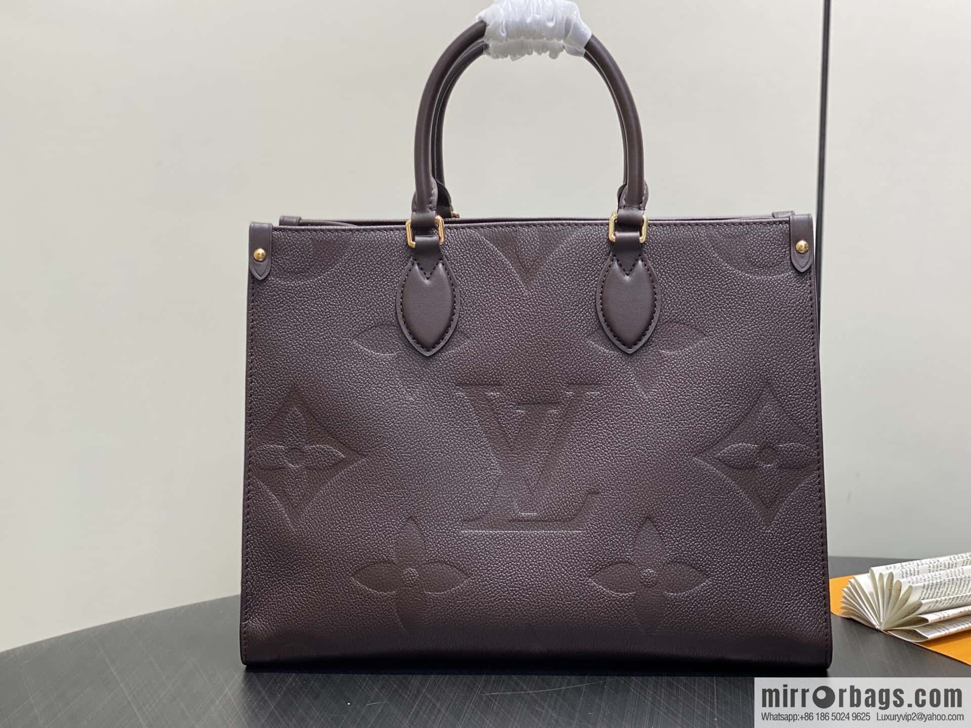 [Boutique‑grade] M45595 chocolate color, full leather embossed square bag mommy bag OnTheGo medium handbag