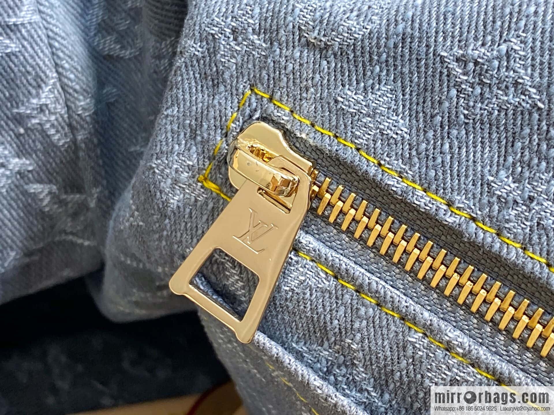[Boutique‑grade] M13289 gray, denim shopping bag CARRYALL medium handbag