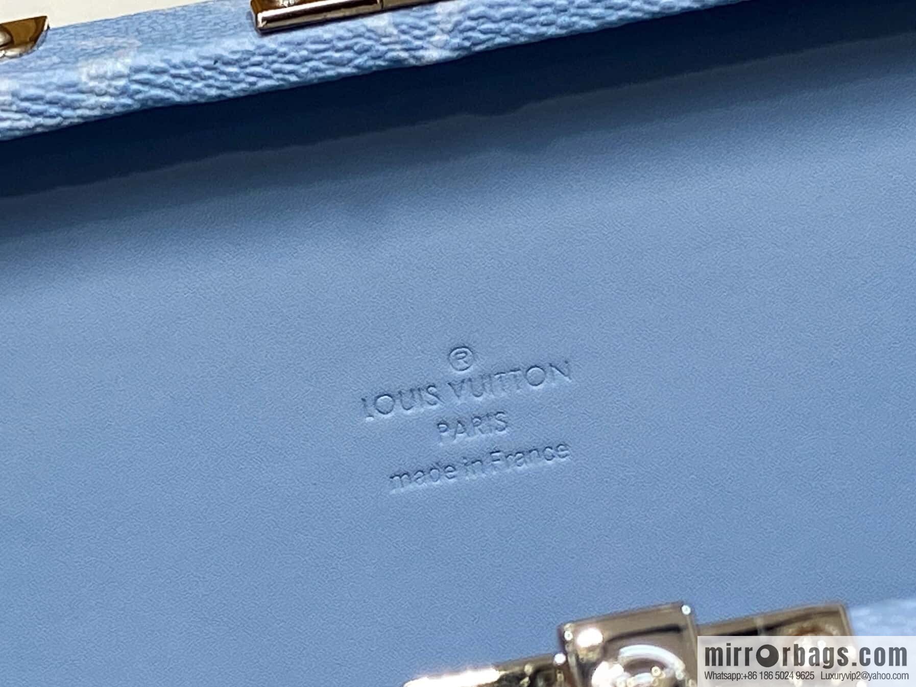 [Original order boutique] M13562 light blue flower, box bag, box WALLET TRUNK TAIGARAMA handbag