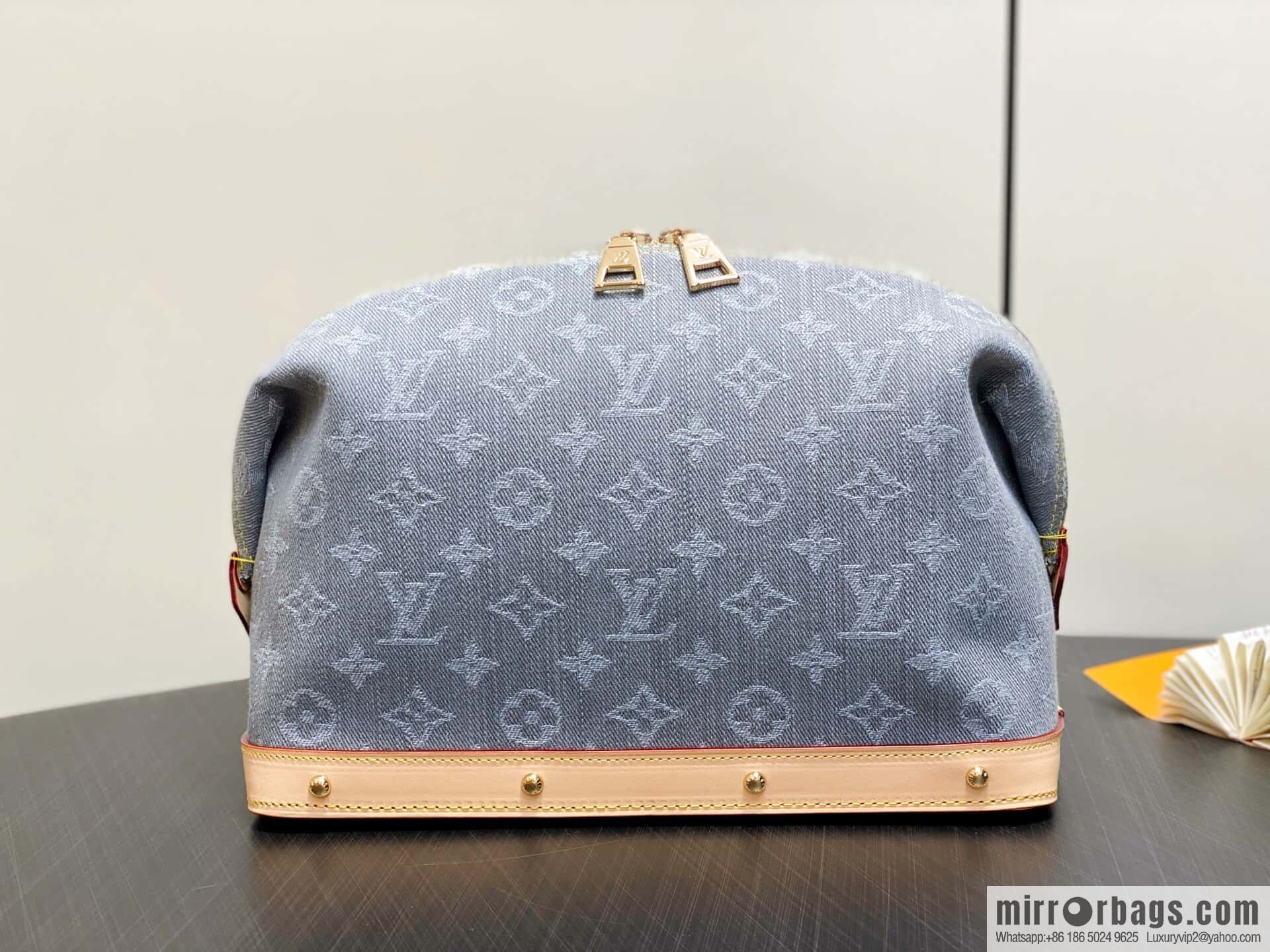 [Original order boutique] M13750 gray, denim cosmetic bag POCHETTE COSMÉTIQUE large cosmetic bag