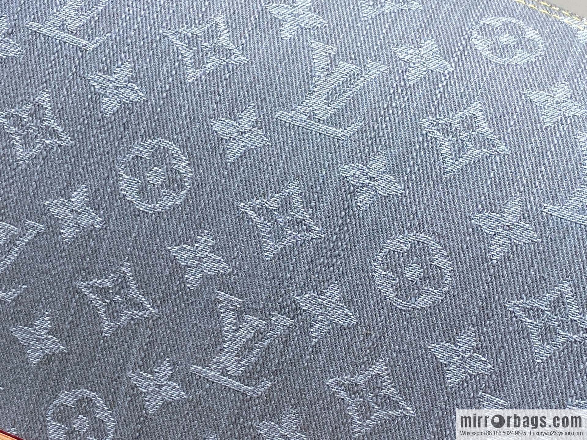[Original order boutique] M13750 gray, denim cosmetic bag POCHETTE COSMÉTIQUE large cosmetic bag
