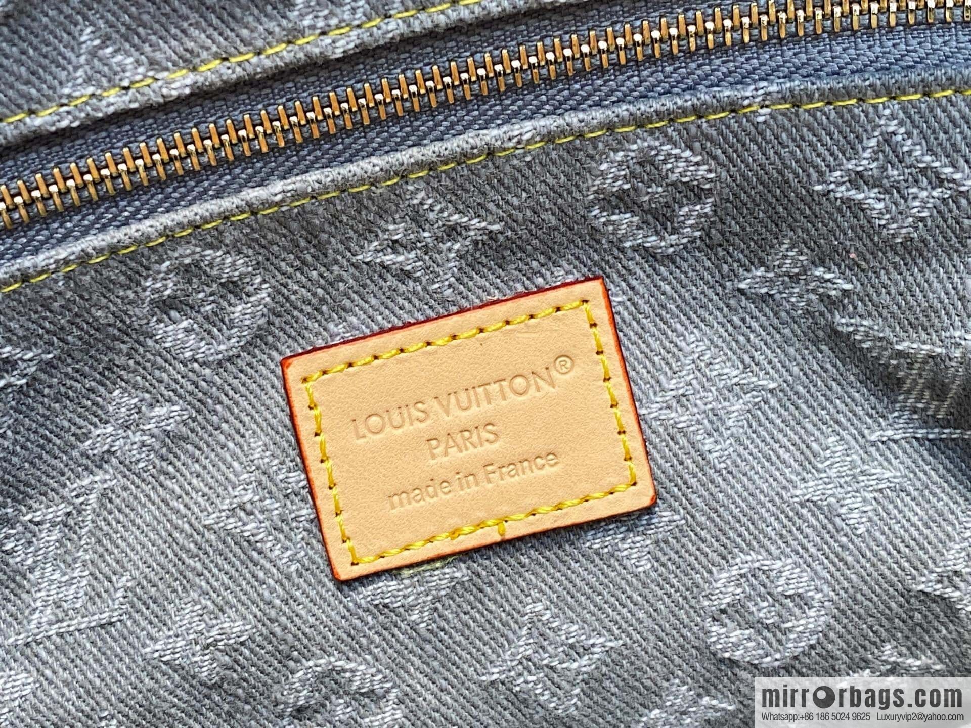 [Original order boutique] M13750 gray, denim cosmetic bag POCHETTE COSMÉTIQUE large cosmetic bag