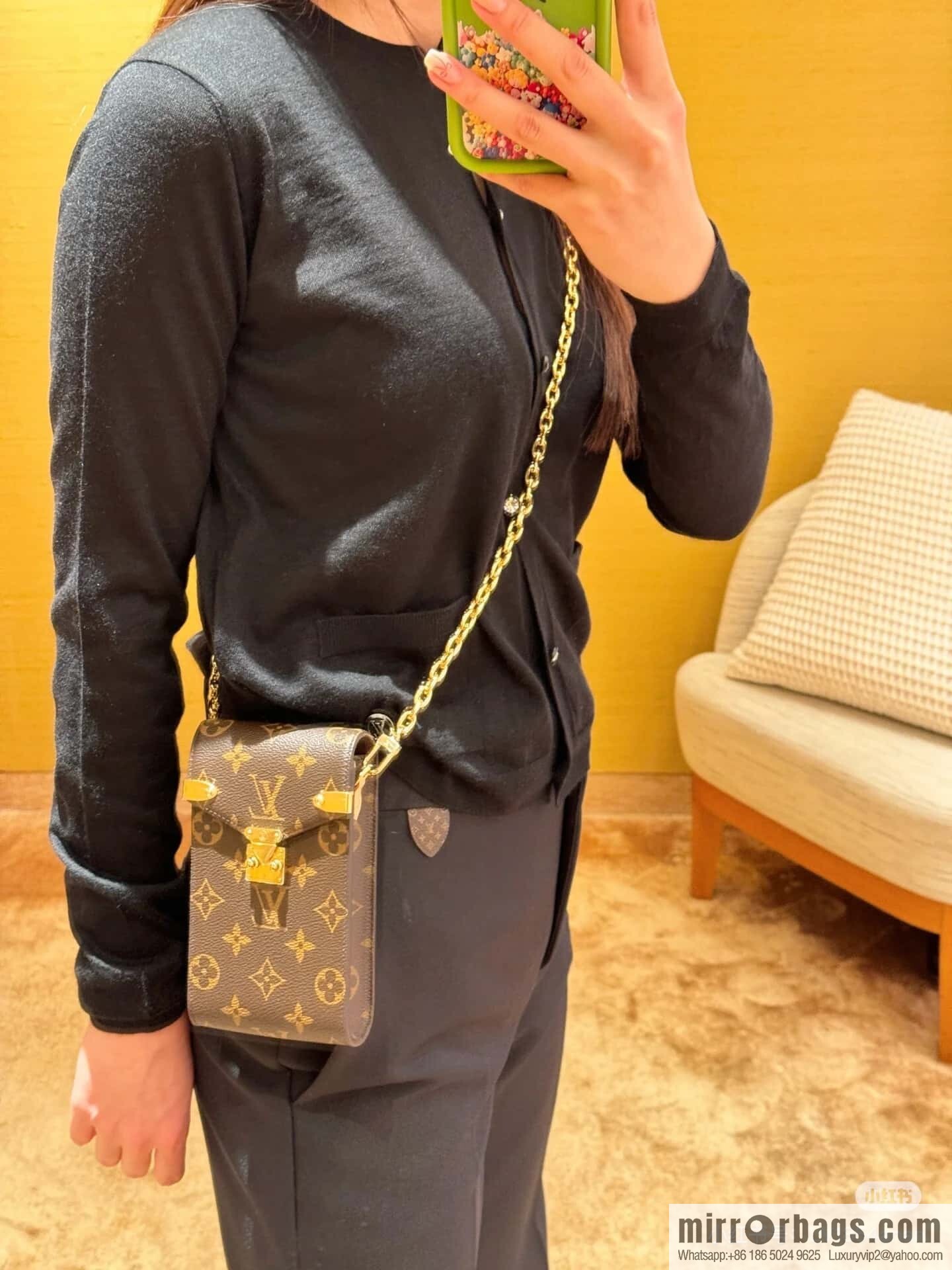 [Original order boutique] M13572 presbyopia, mobile phone bag chain bag, the new MÉTIS mobile phone bag of the season