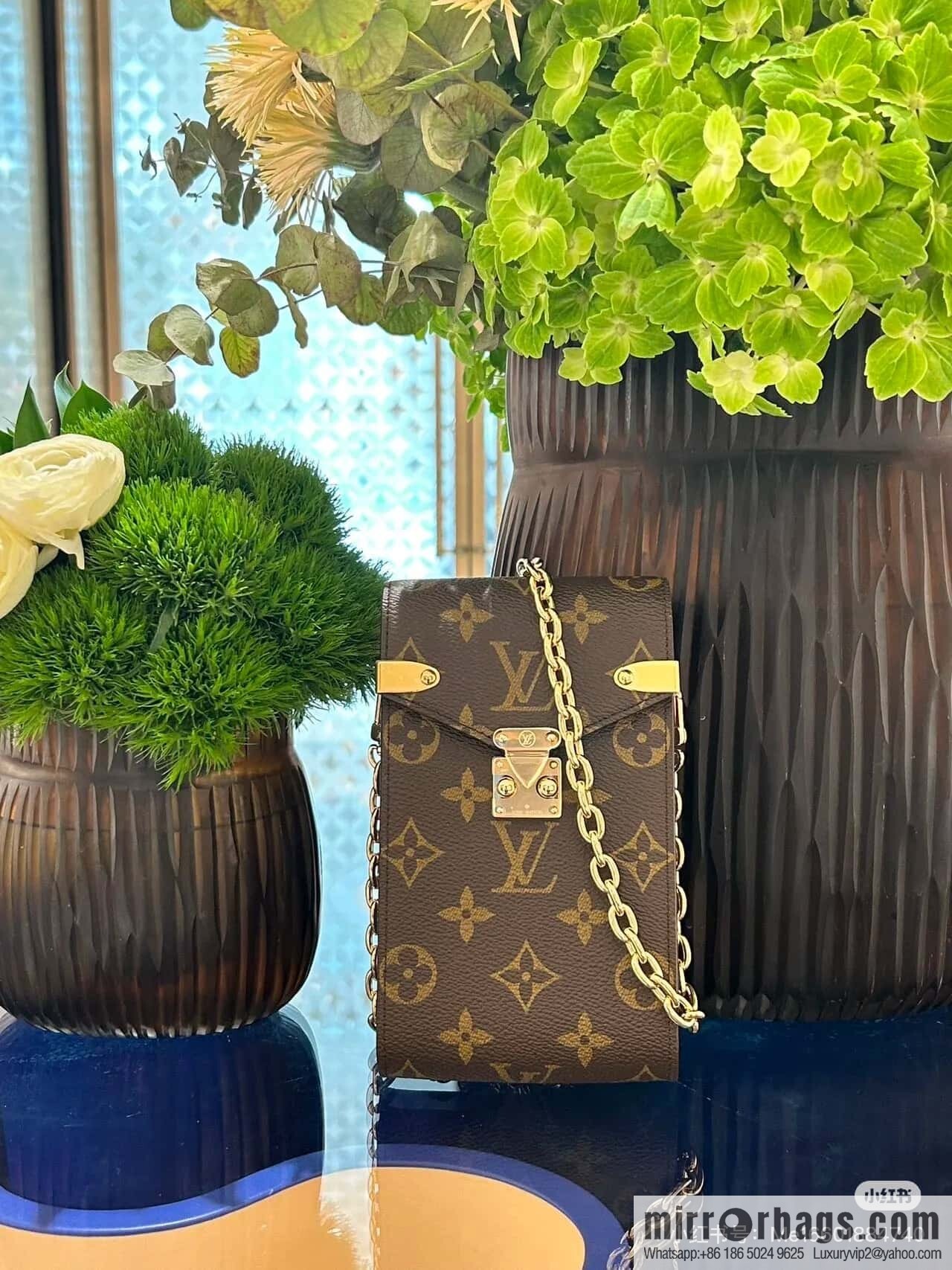 [Original order boutique] M13572 presbyopia, mobile phone bag chain bag, the new MÉTIS mobile phone bag of the season