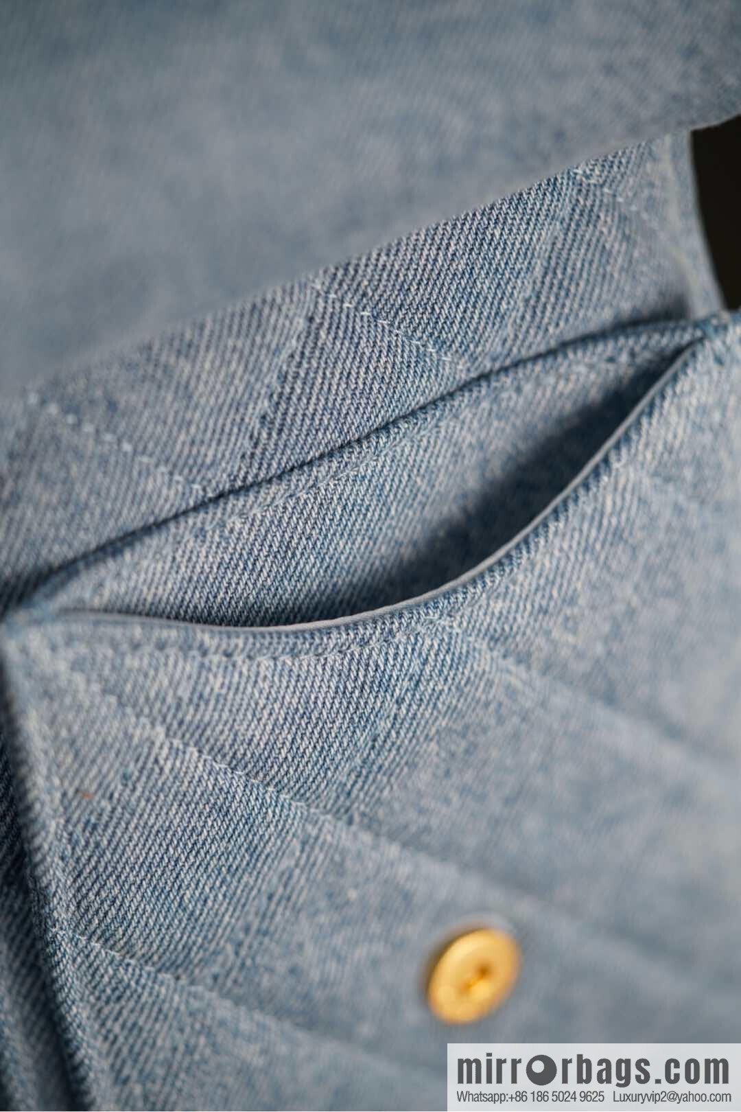 ππ‘ππ§ππ₯ πππ¬ π¬π¦ππ₯π₯ π‘π¨ππ¨ Drawstring Bucket Bag, Denim Blue π Small AS5293