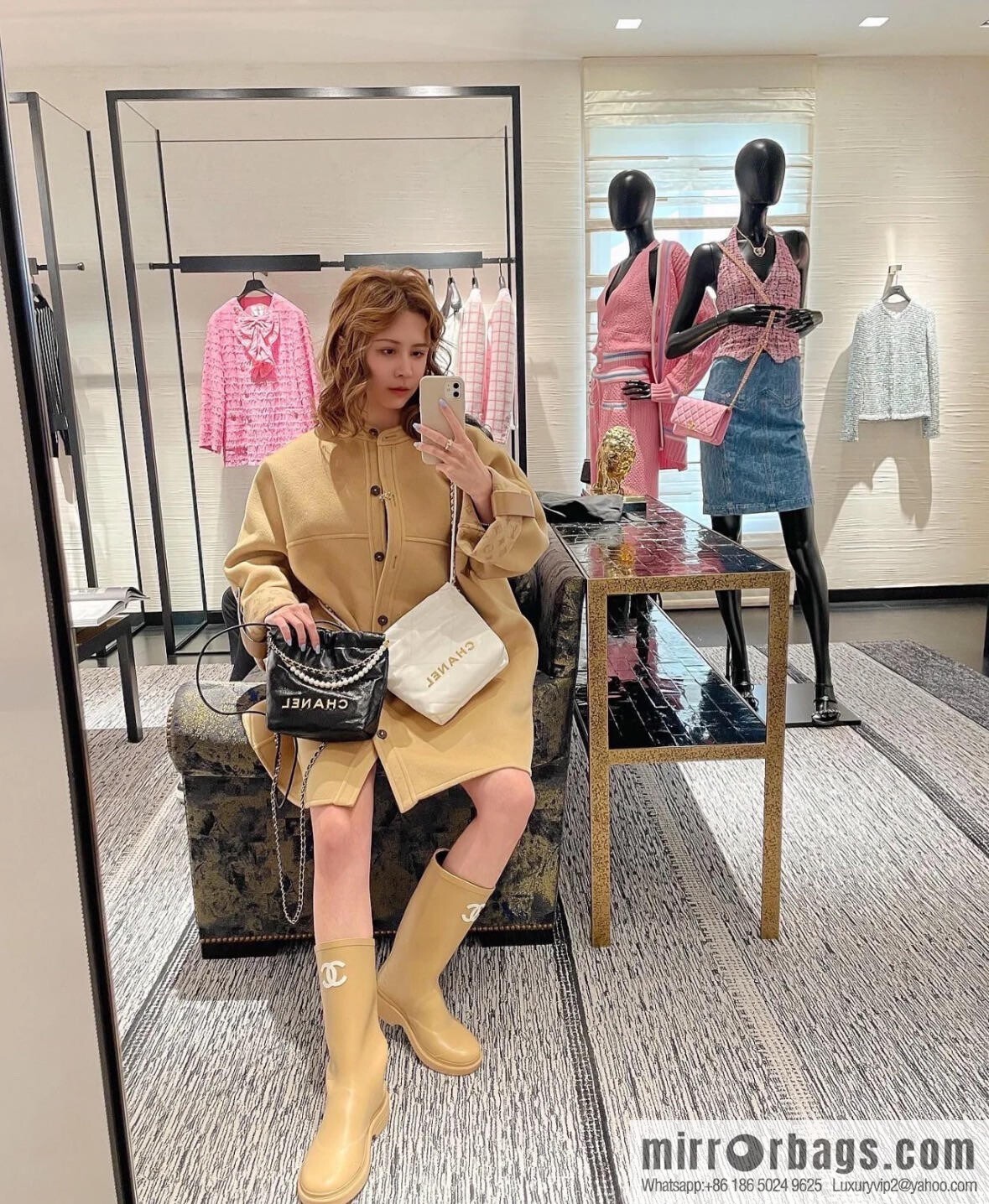 𝗖𝗛𝗔𝗡𝗘𝗟✦ 23s spring and summer new 22Mini bag original leather, white 🤍 AS3980