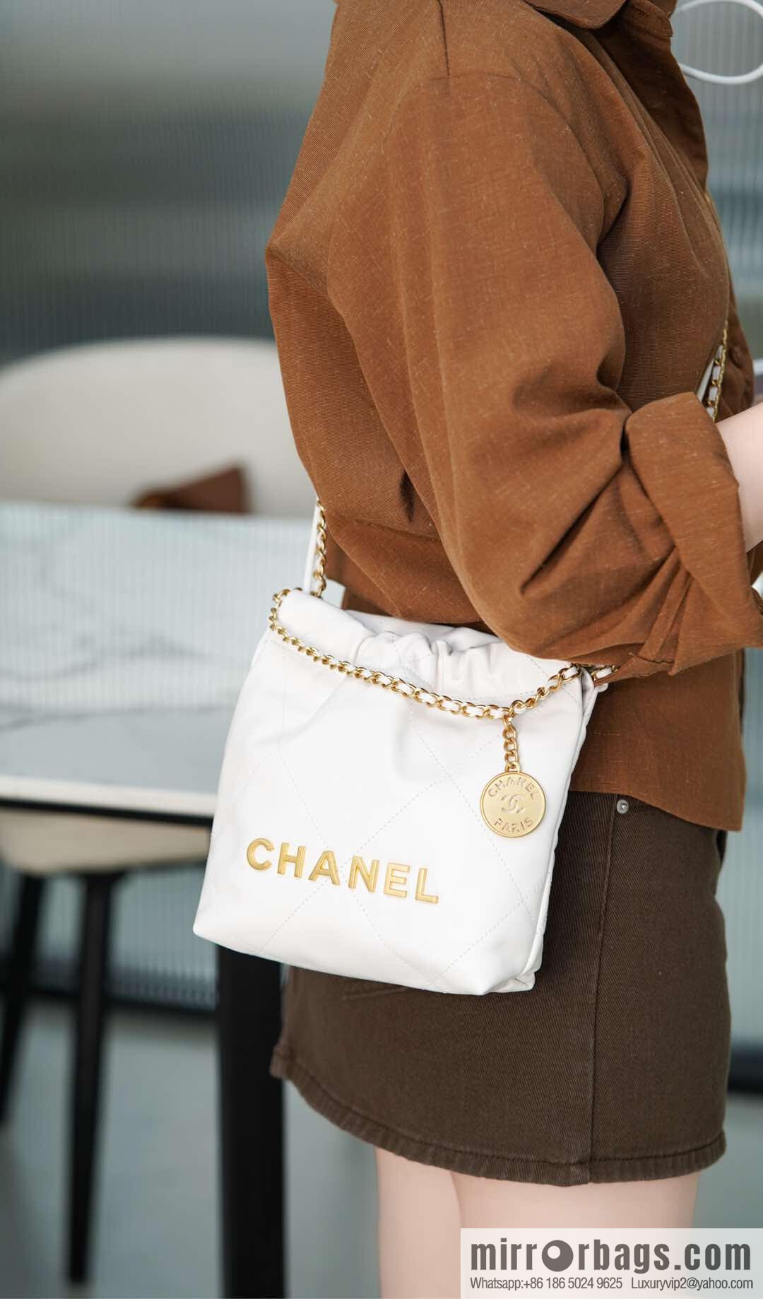 𝗖𝗛𝗔𝗡𝗘𝗟✦ 23s spring and summer new 22Mini bag original leather, white 🤍 AS3980