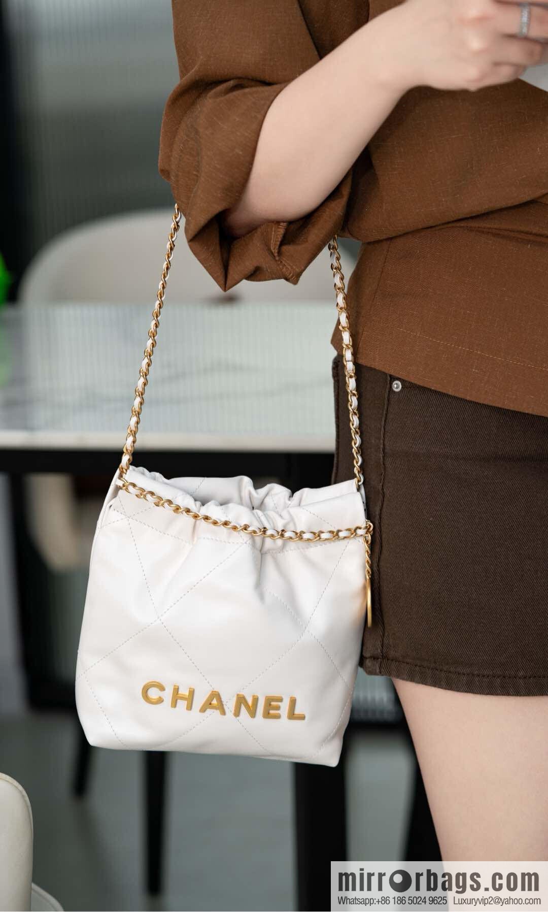 𝗖𝗛𝗔𝗡𝗘𝗟✦ 23s spring and summer new 22Mini bag original leather, white 🤍 AS3980