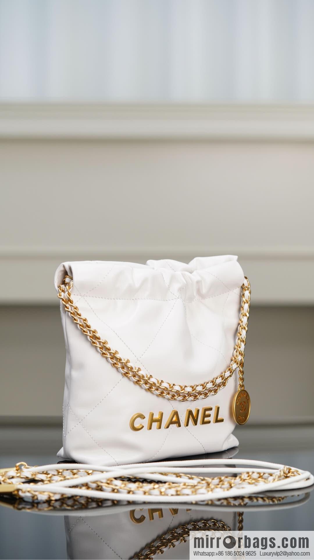 𝗖𝗛𝗔𝗡𝗘𝗟✦ 23s spring and summer new 22Mini bag original leather, white 🤍 AS3980