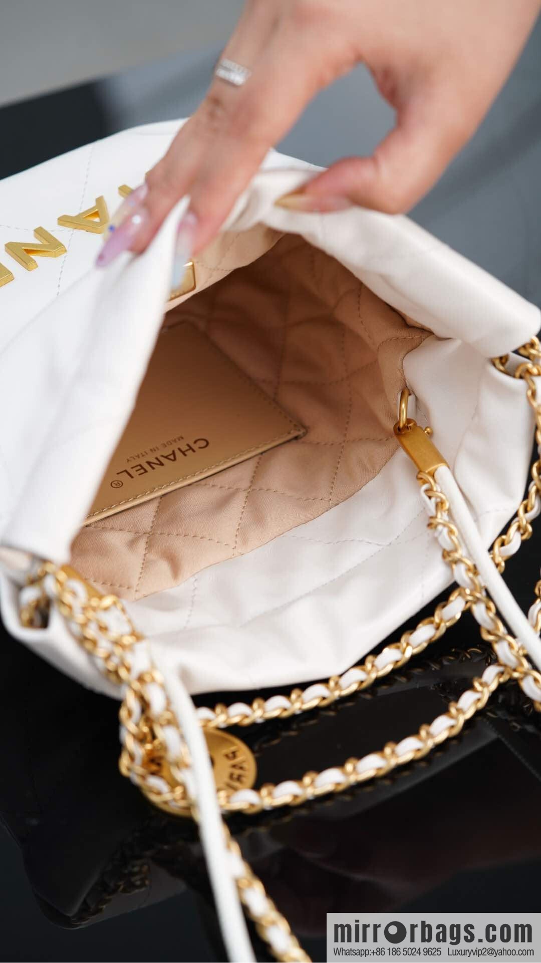 𝗖𝗛𝗔𝗡𝗘𝗟✦ 23s spring and summer new 22Mini bag original leather, white 🤍 AS3980