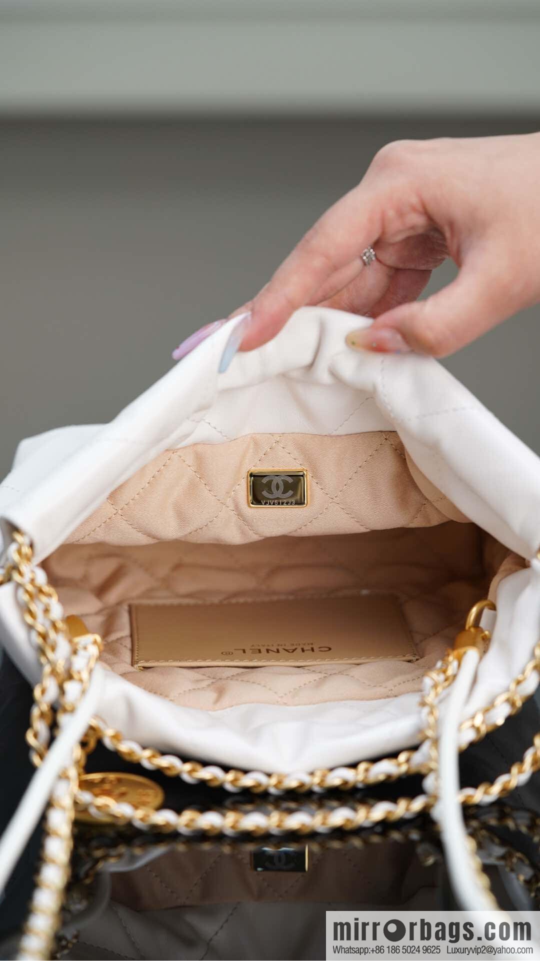 𝗖𝗛𝗔𝗡𝗘𝗟✦ 23s spring and summer new 22Mini bag original leather, white 🤍 AS3980