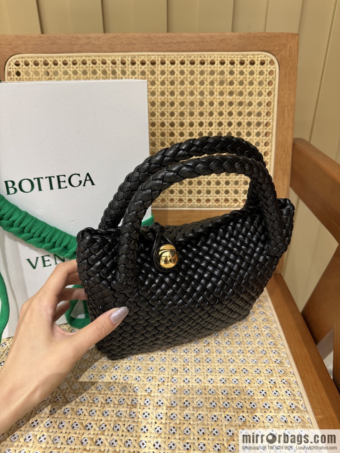 BV Small Tosca Crossbody Bag, Black 777575