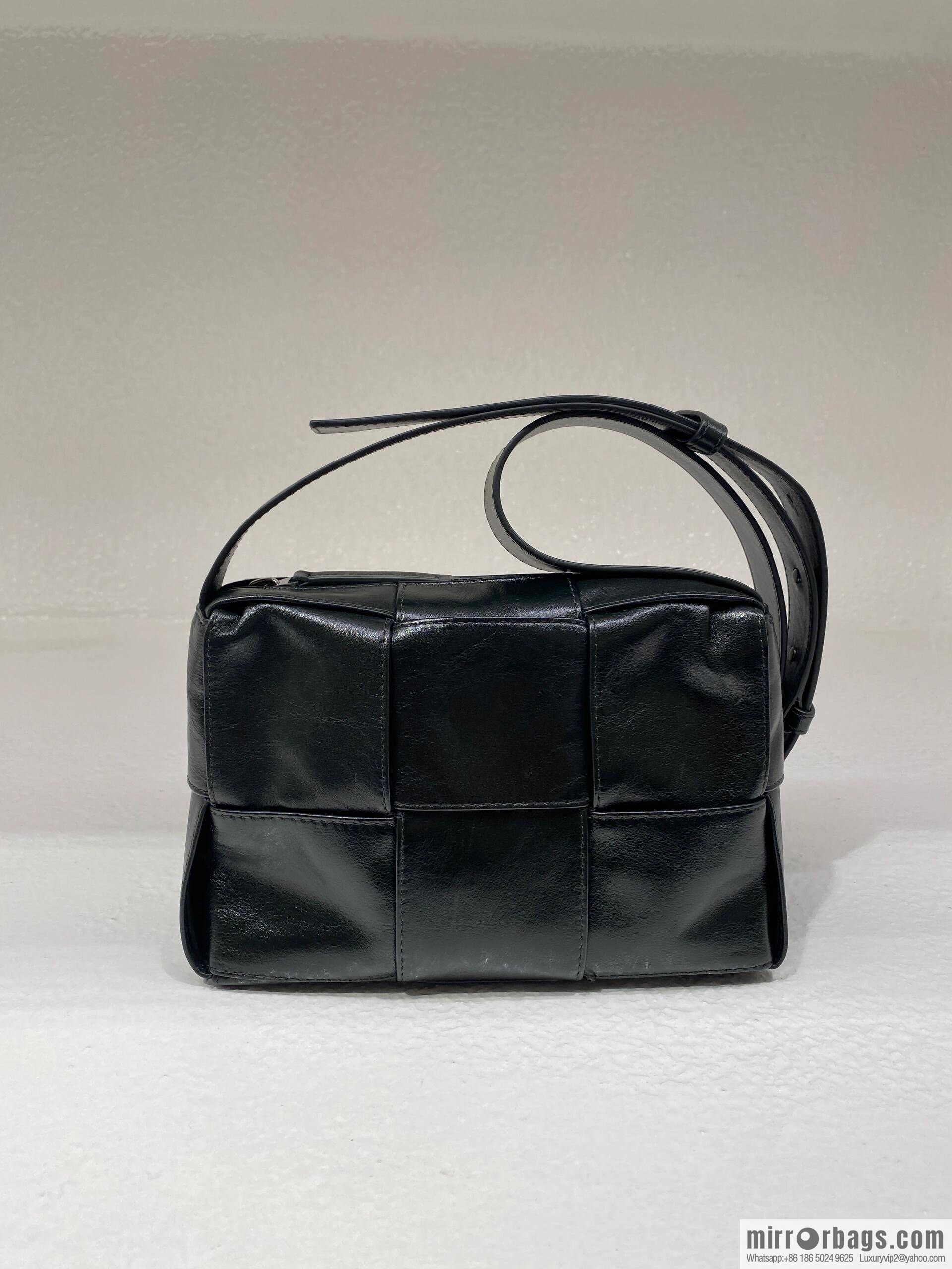 BV Small Arco Camera Bag 795177 Black