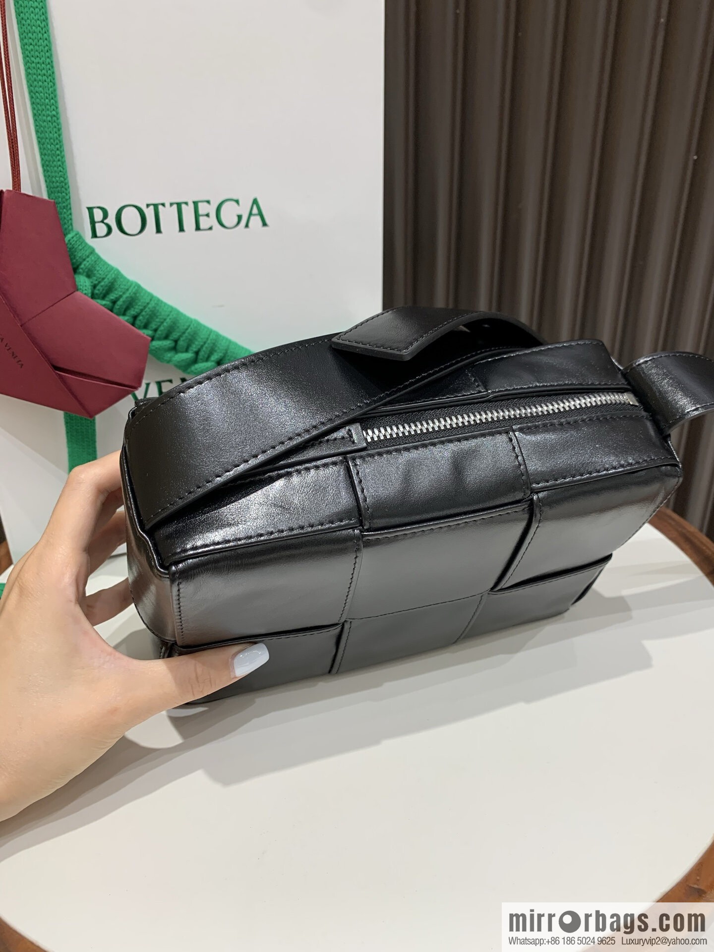 BV Small Arco Camera Bag 795177 Black