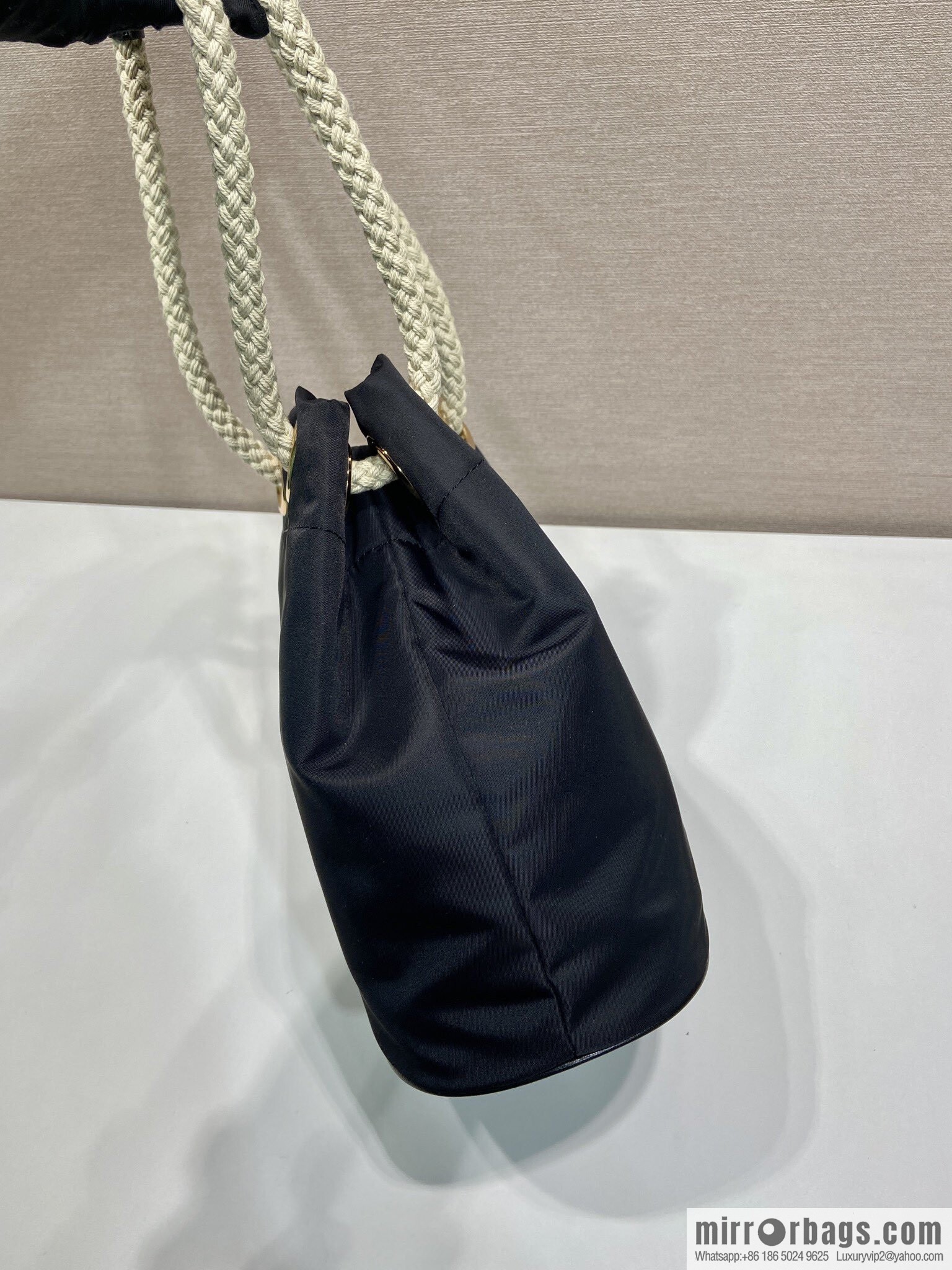 Prada new bucket bag 1BE082 catwalk model, black.