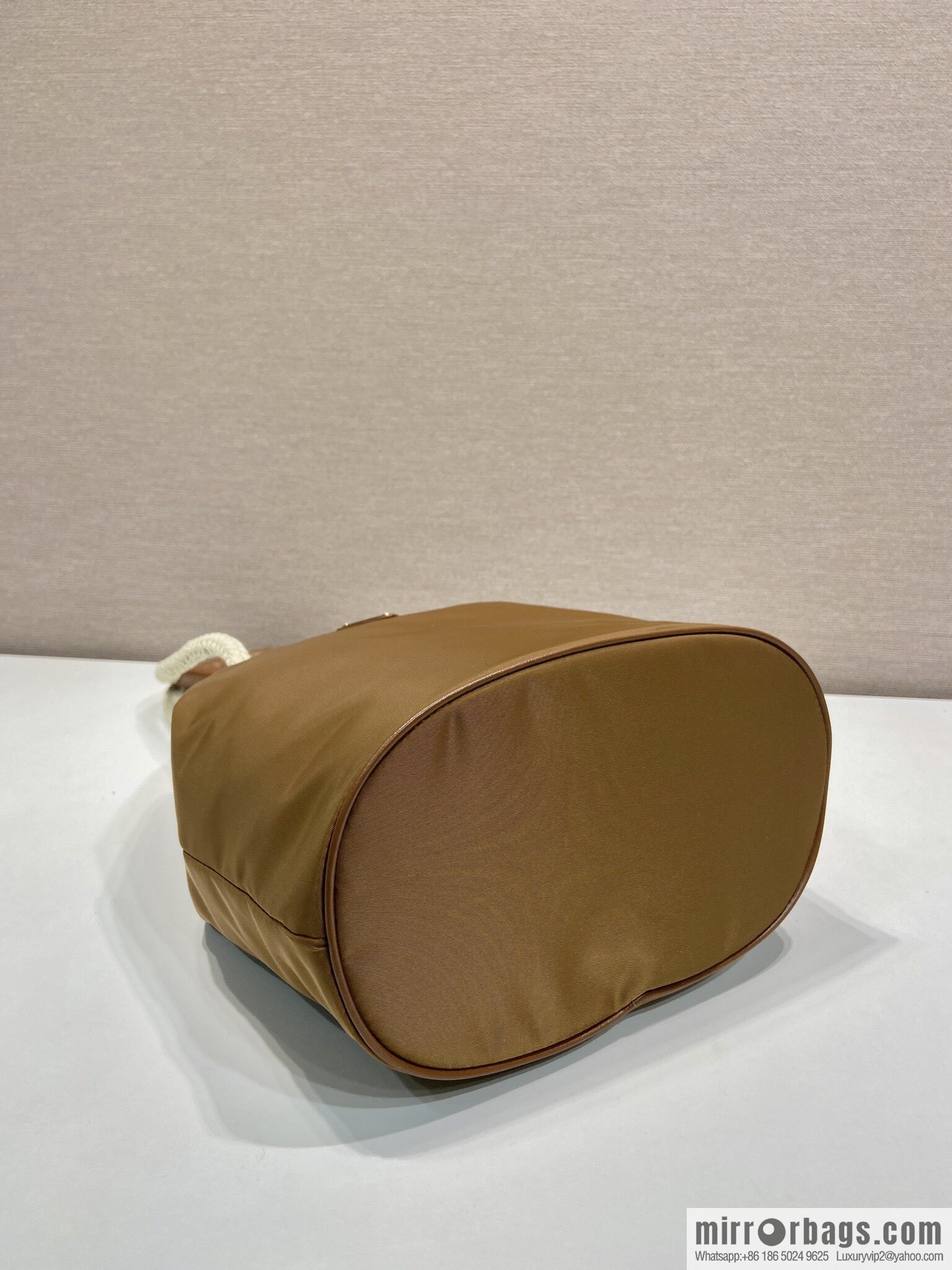 Prada new bucket bag 1BE082 catwalk model, brown.