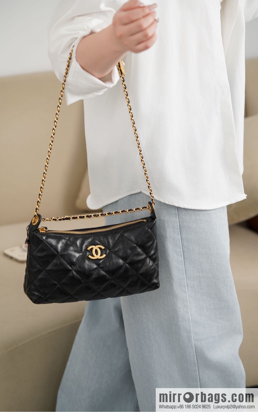 𝐂𝐡𝐚𝐧𝐞𝐥 𝟐𝟓𝐬 gold coin dumpling bag 🌟 small AS5528