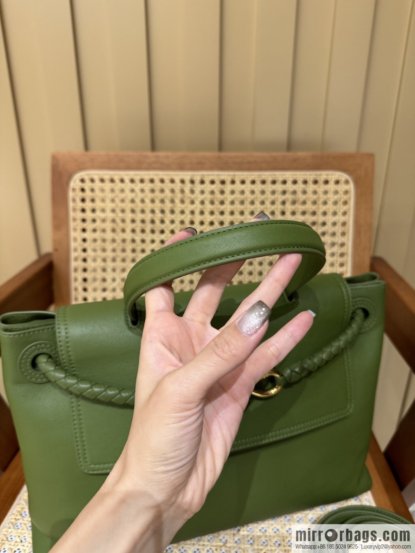 BV Ciao Ciao Handbag 817231 Matcha Green