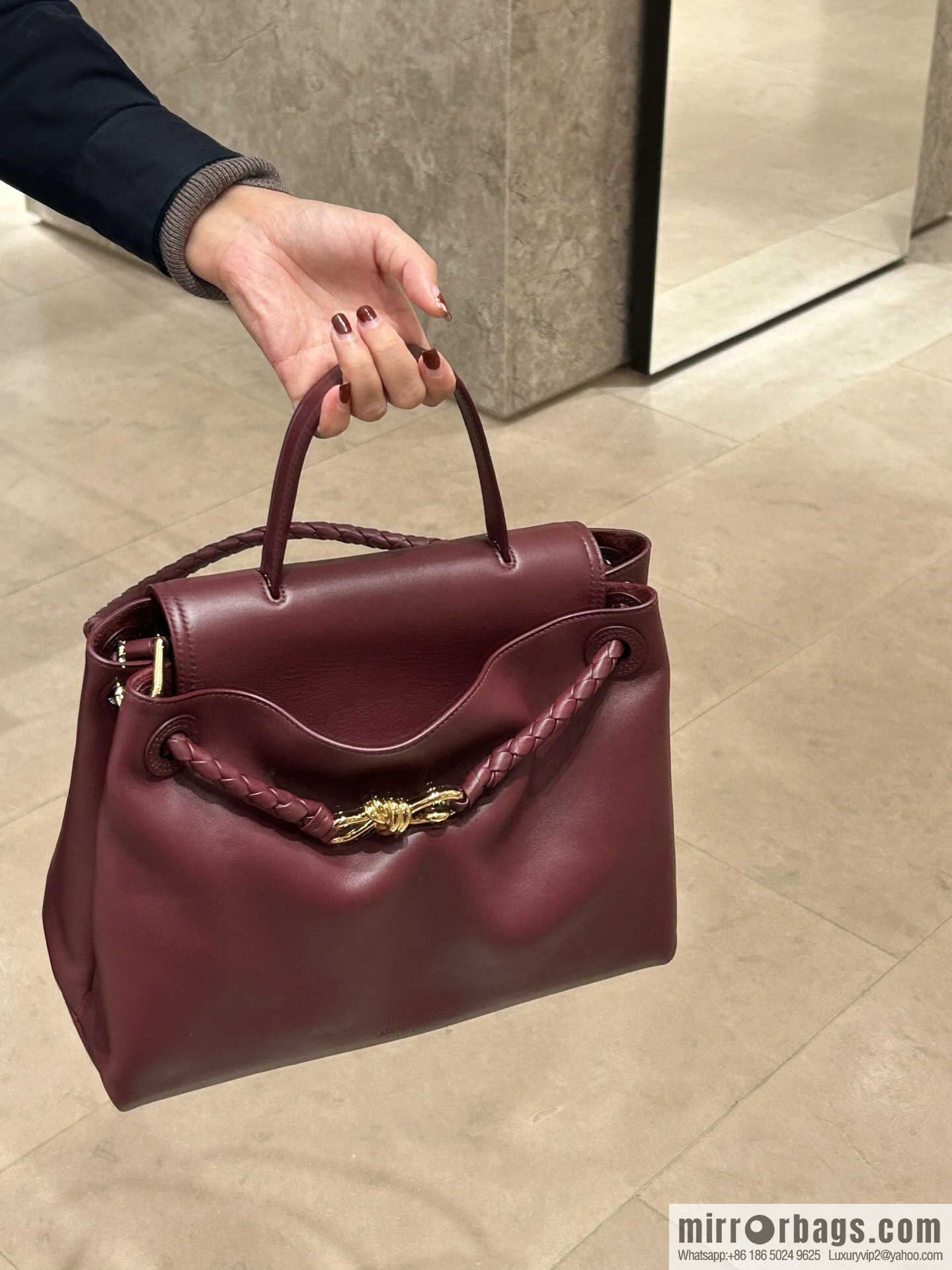 BV Ciao Ciao Handbag 817231 Barolo Burgundy