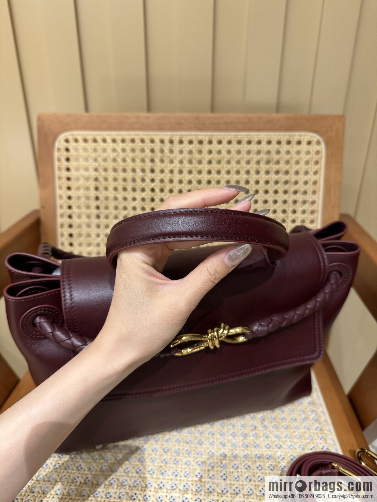 BV Ciao Ciao Handbag 817231 Barolo Burgundy
