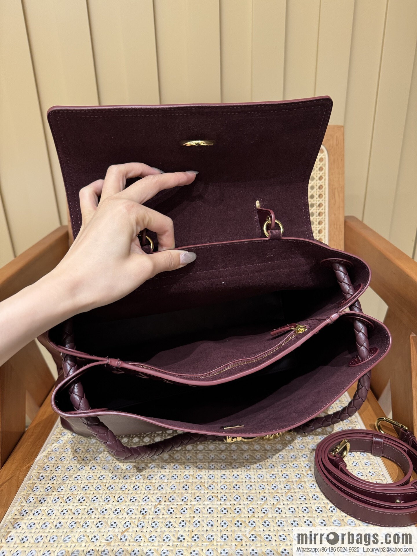 BV Ciao Ciao Handbag 817231 Barolo Burgundy