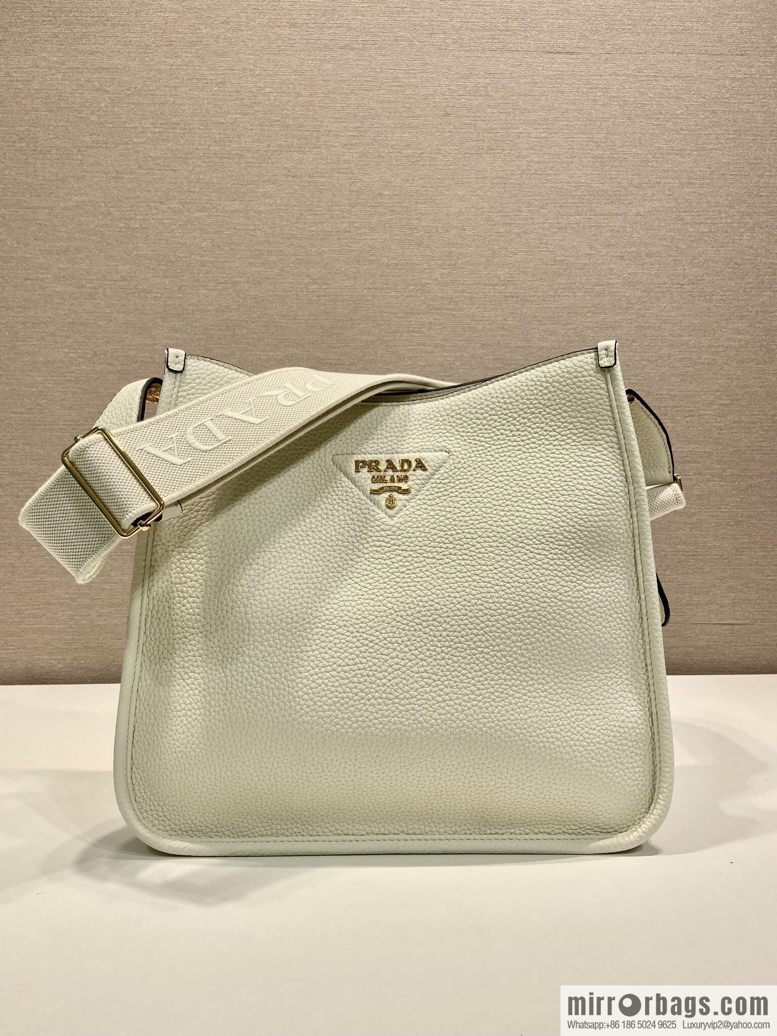 PRADA 👏 new fabric oblique span bag 👏 1BC073-1/large tote bag, white