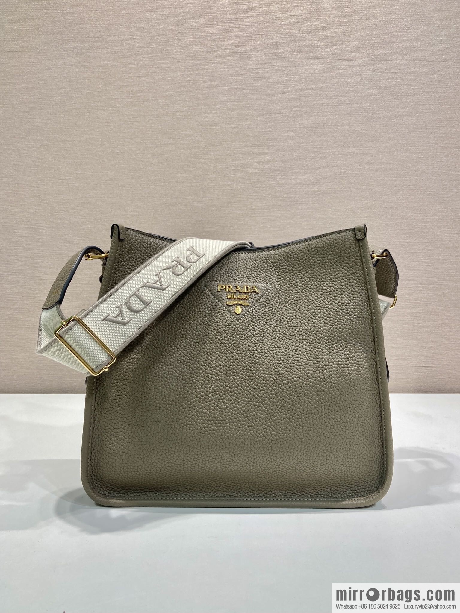 PRADA 👏 new fabric oblique span bag 👏 1BC073-1/large tote bag, grey