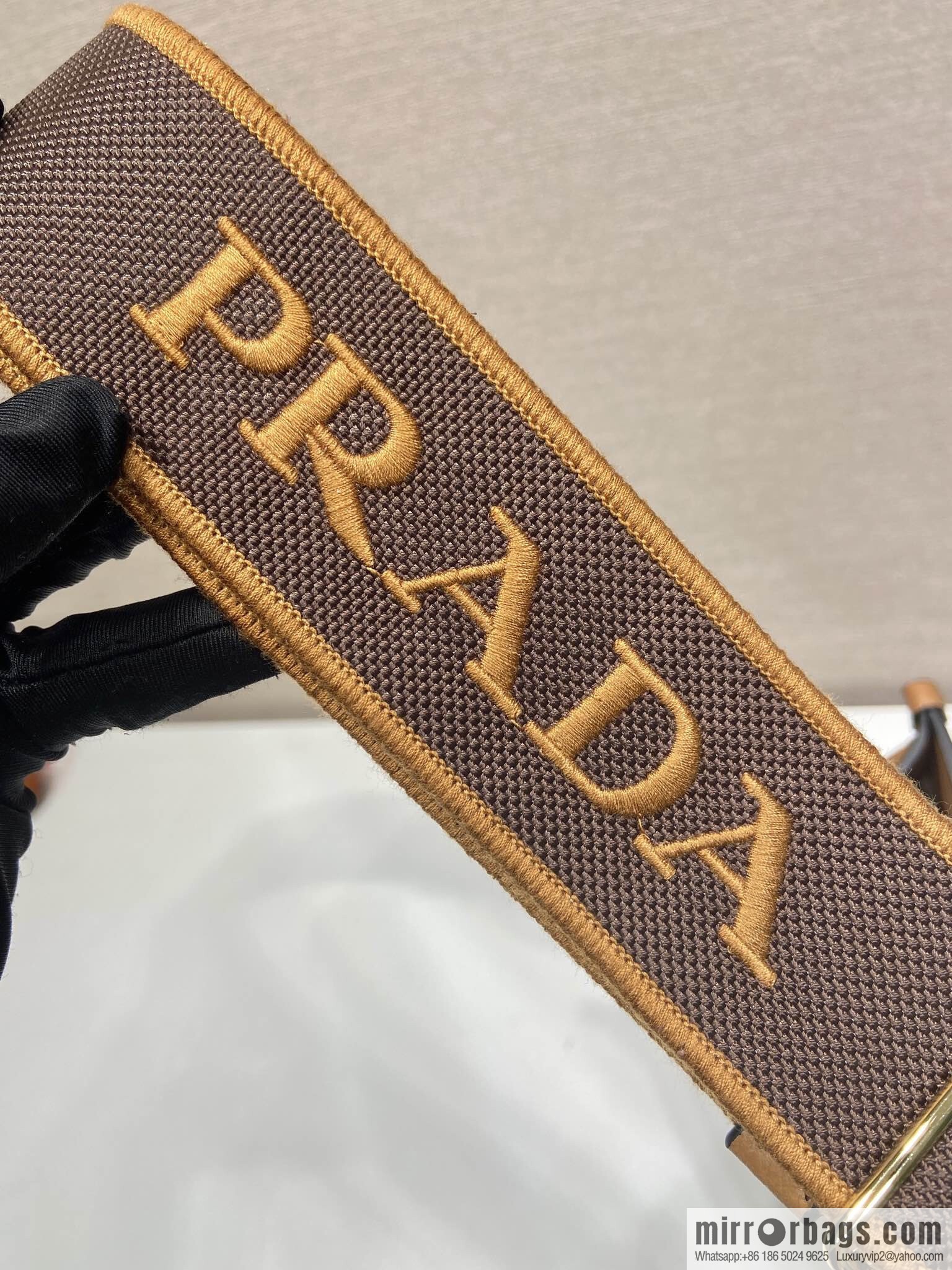 PRADA 👏 new fabric oblique span bag 👏 1BC073-1/large tote bag, caramel color