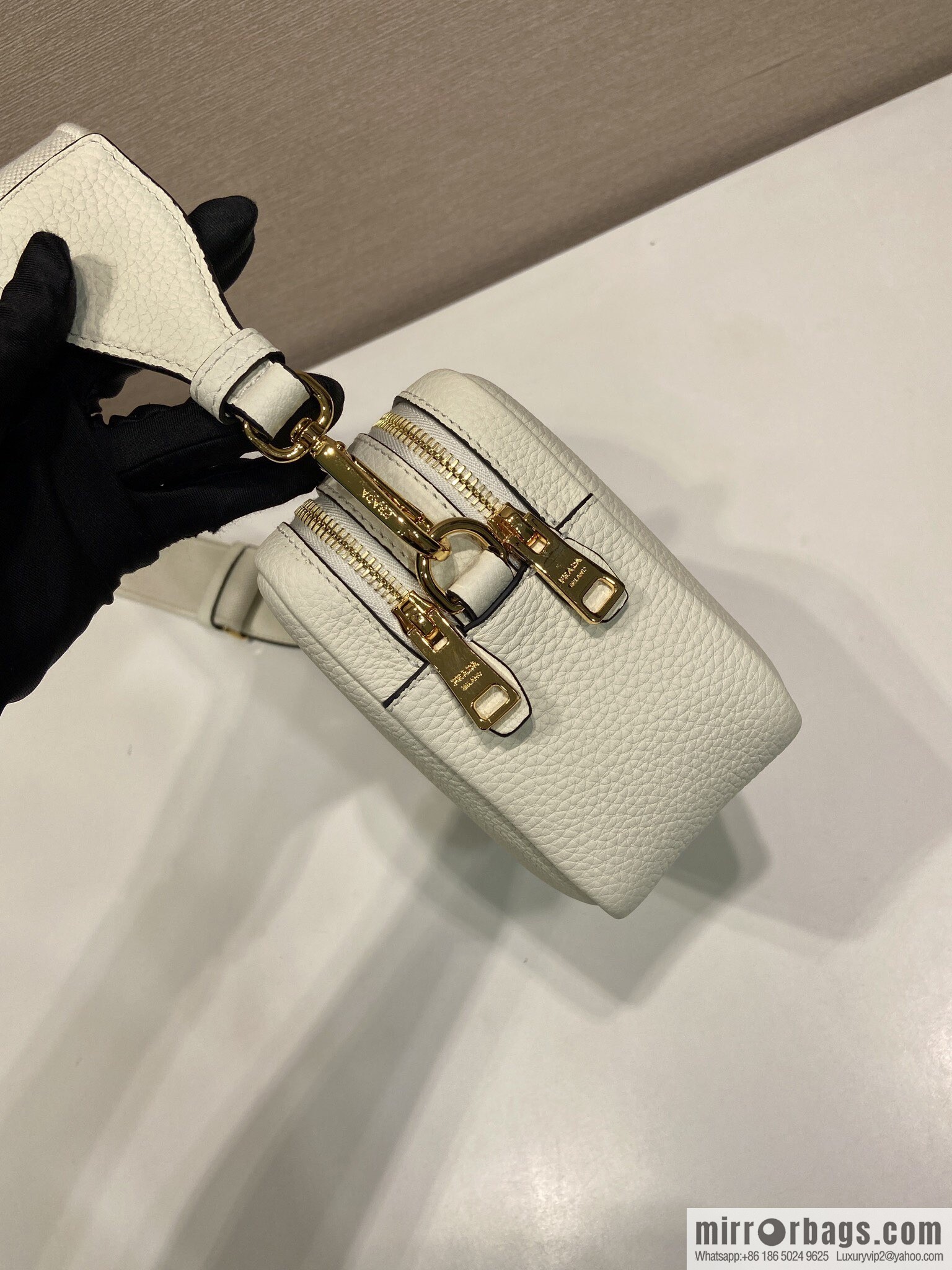 PRADA 🎉 new shoulder strap 🎉 1BD082-1 🎉 white